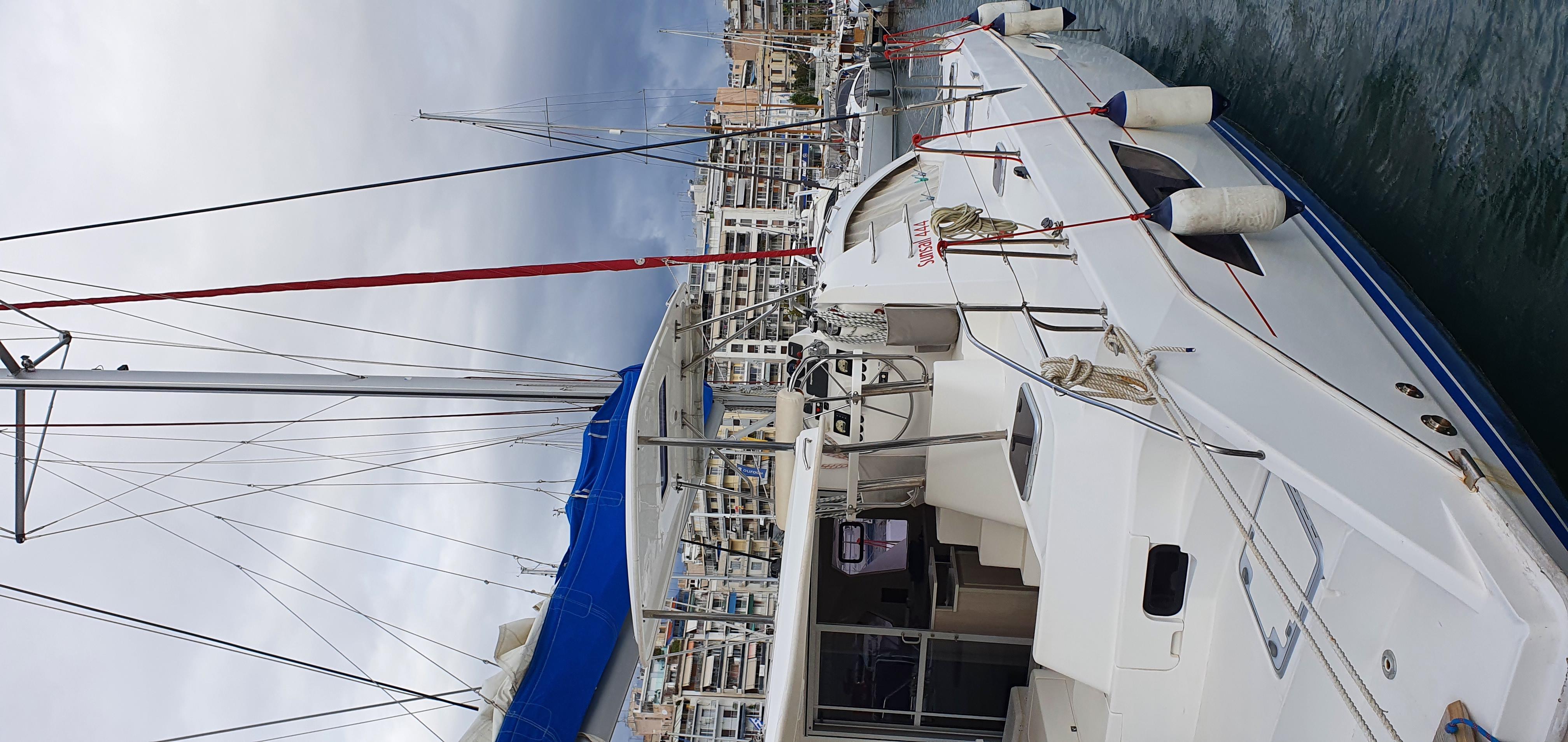 Leopard 44 — photo 10