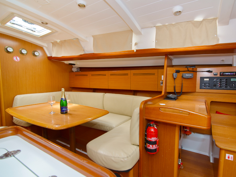 Beneteau Cyclades 50.5 — photo 9