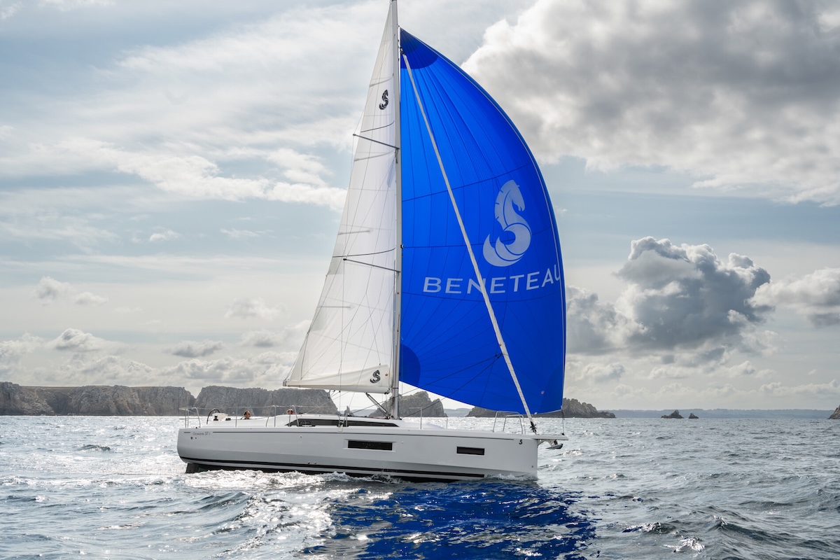 Oceanis 37.1 — photo 6