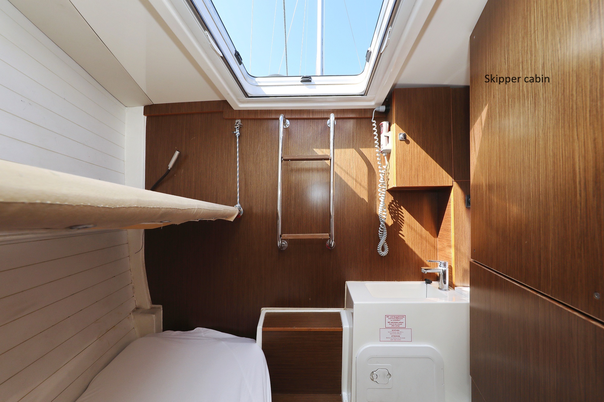 Bavaria Cruiser 57 — photo 11