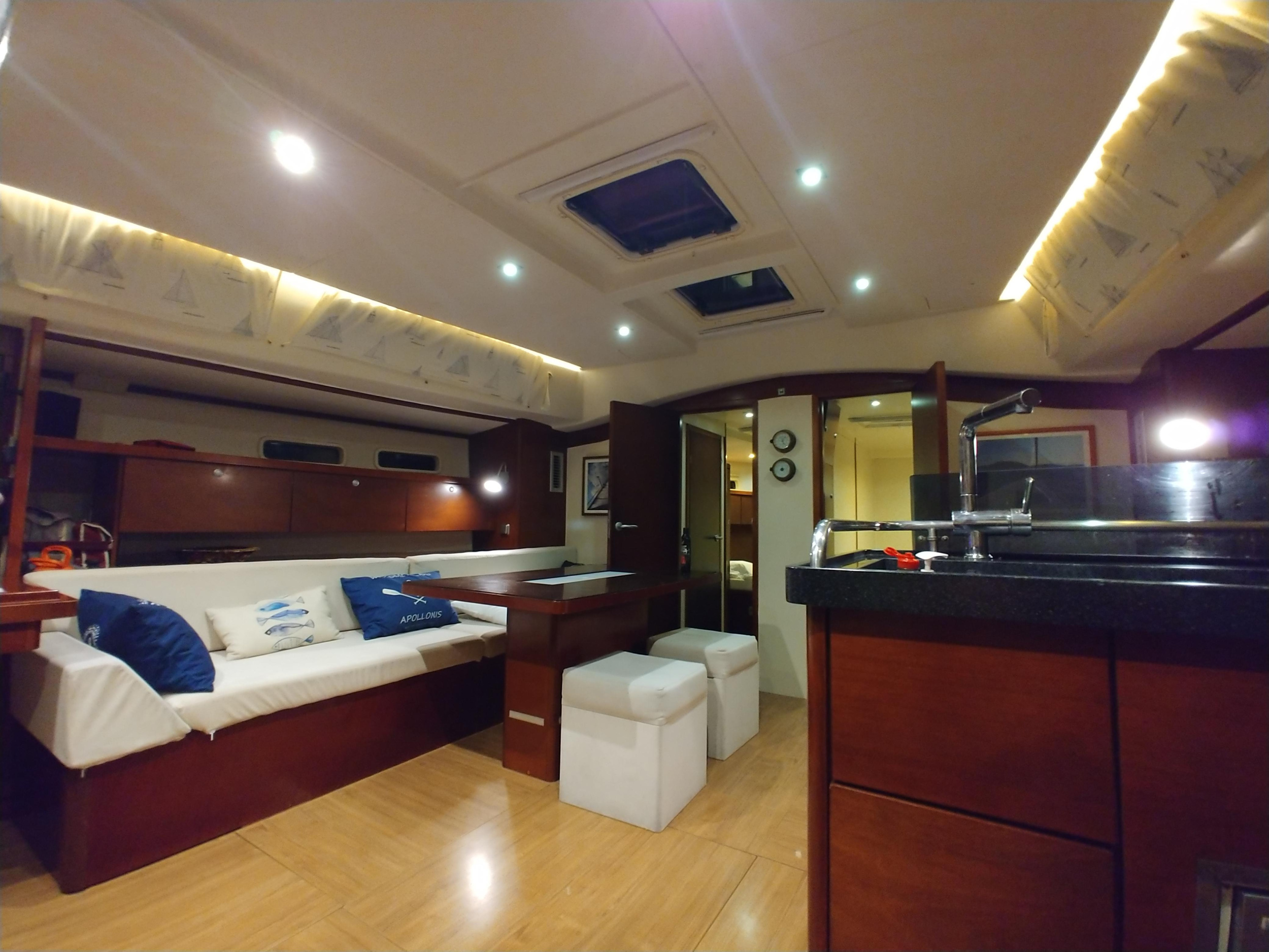 Hanse 540e — photo 2