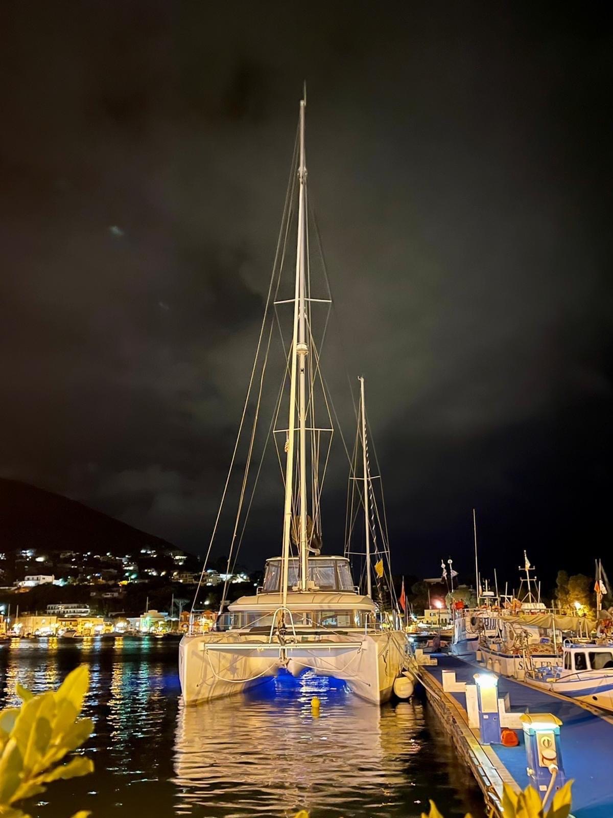 Lagoon 50 — photo 11