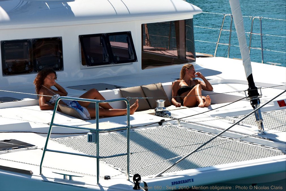 Lagoon 560 — photo 8