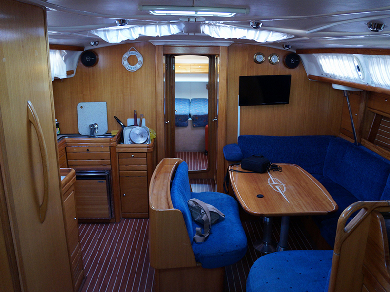 Bavaria 46 Cruiser — photo 4