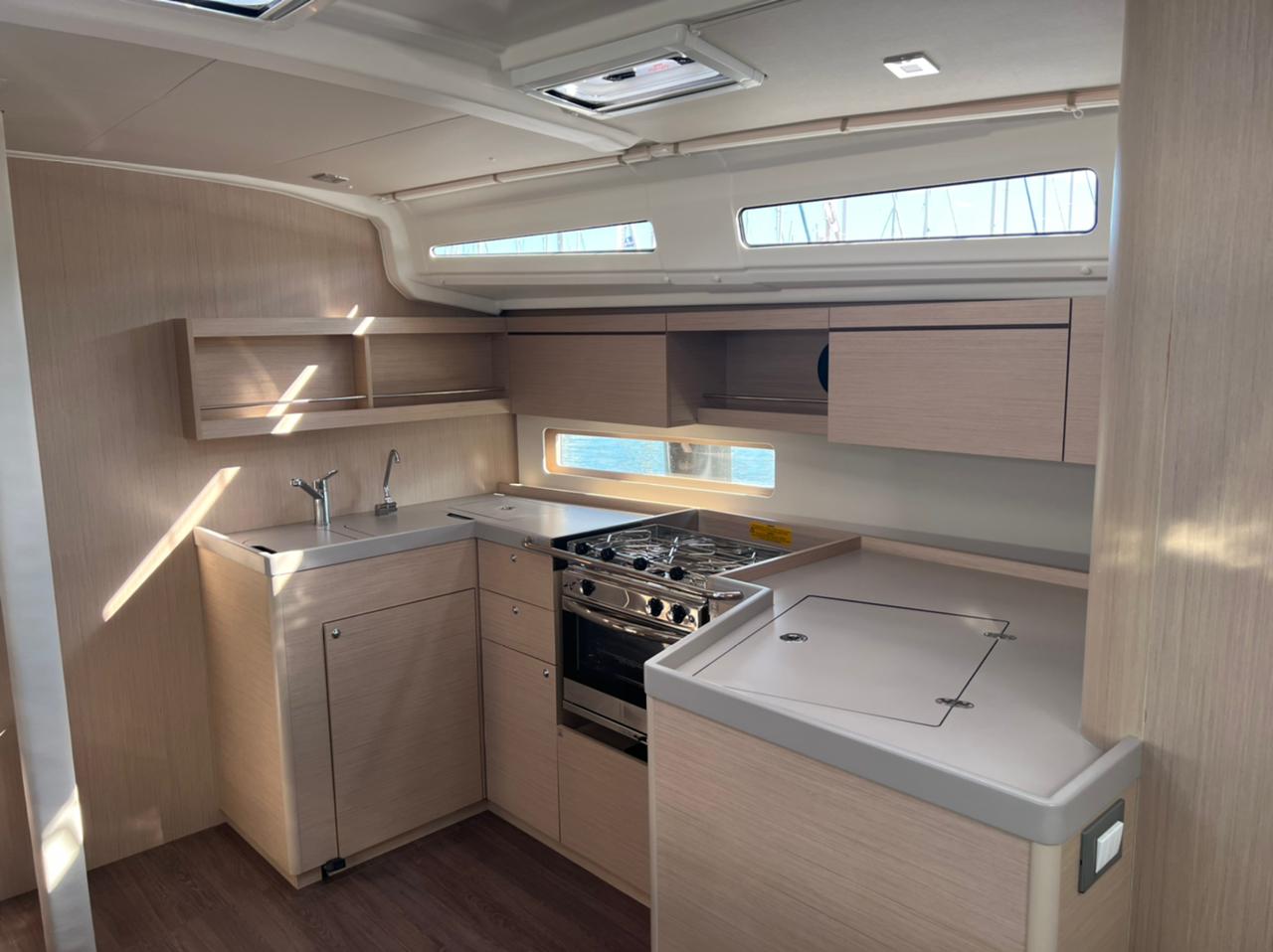 Oceanis 40.1 — photo 2