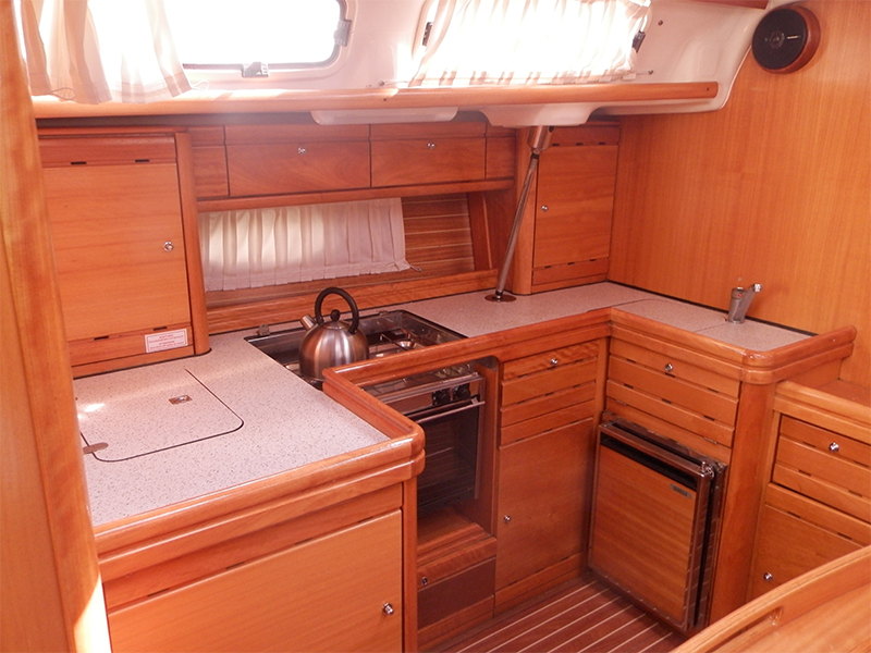 Bavaria 46 Cruiser — photo 5