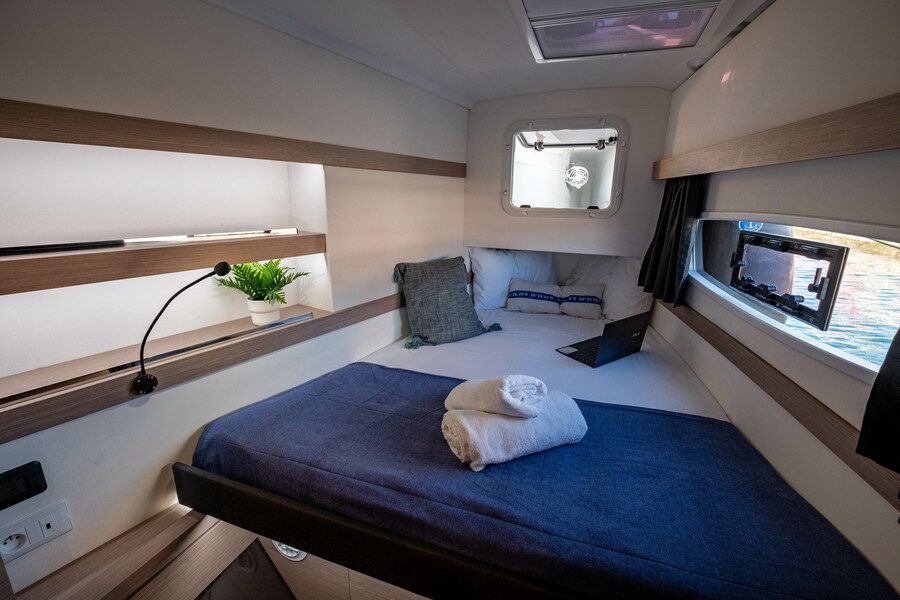Fountaine Pajot Isla 40 — photo 15
