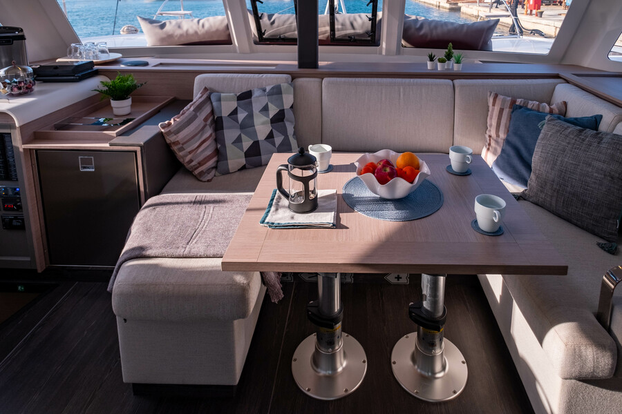Fountaine Pajot Isla 40 — photo 2