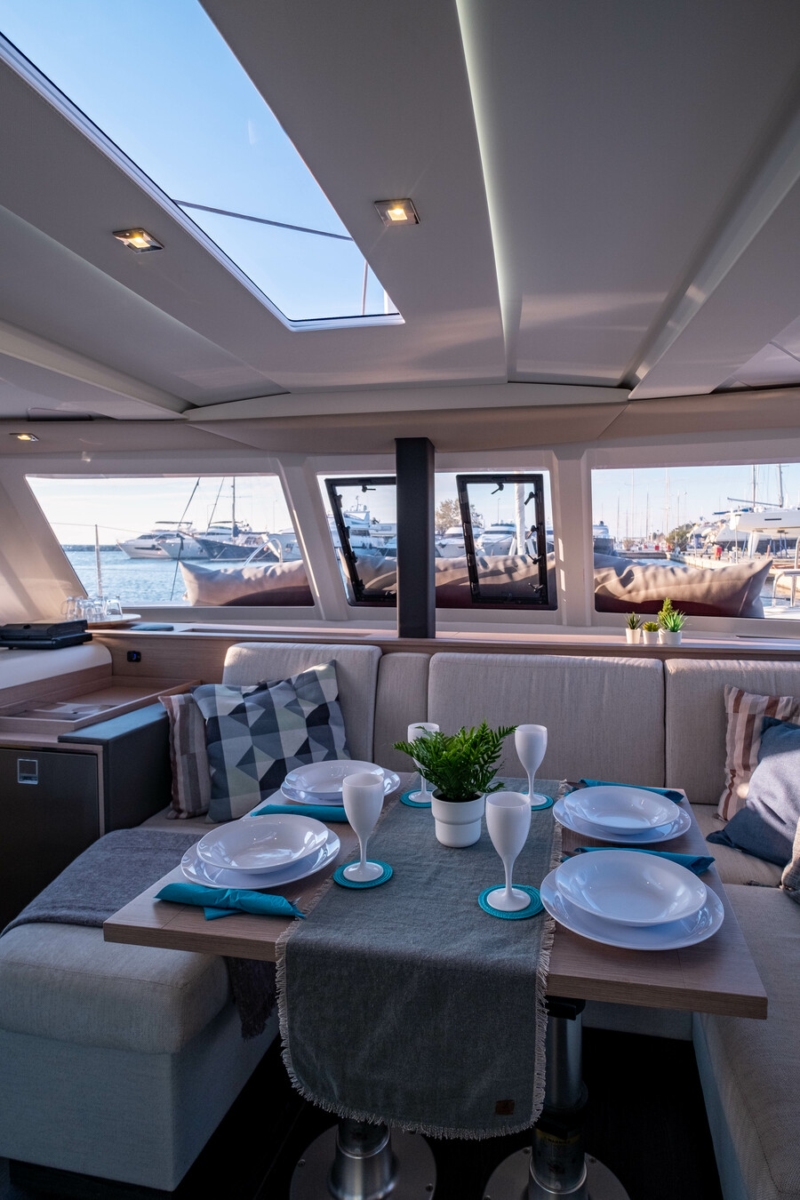 Fountaine Pajot Isla 40 — photo 71
