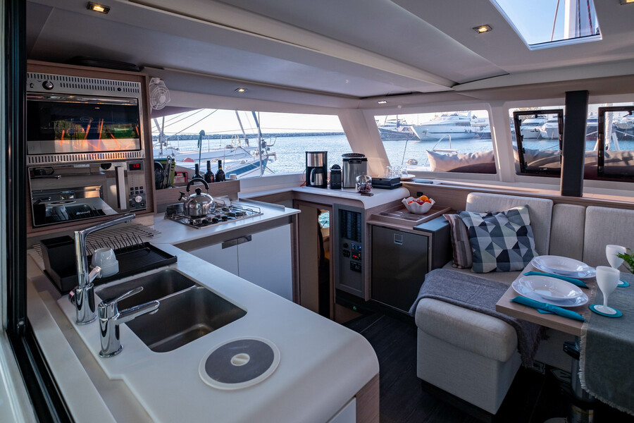 Fountaine Pajot Isla 40 — photo 68