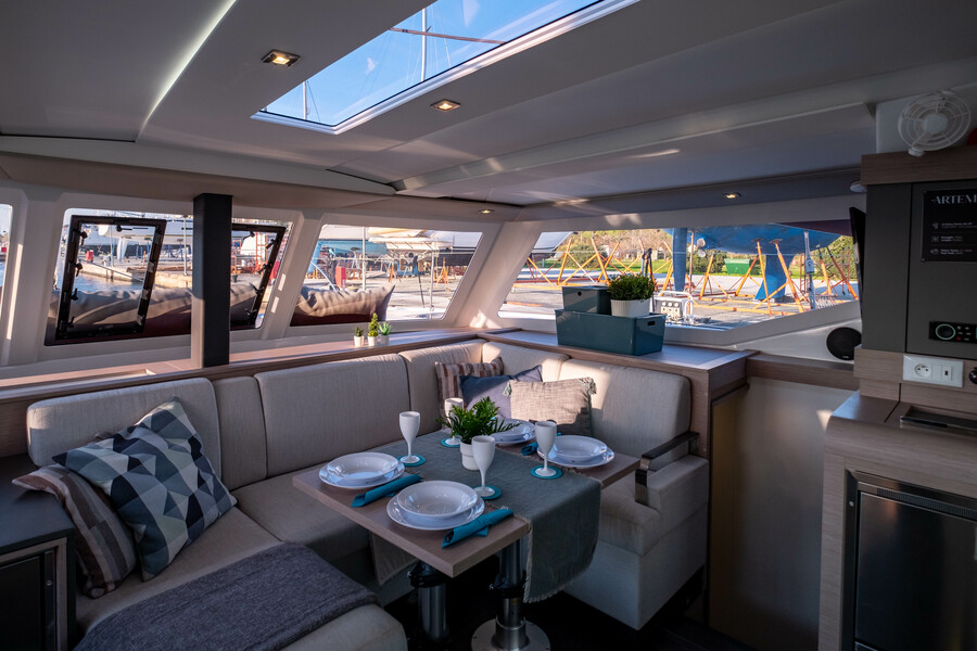 Fountaine Pajot Isla 40 — photo 7