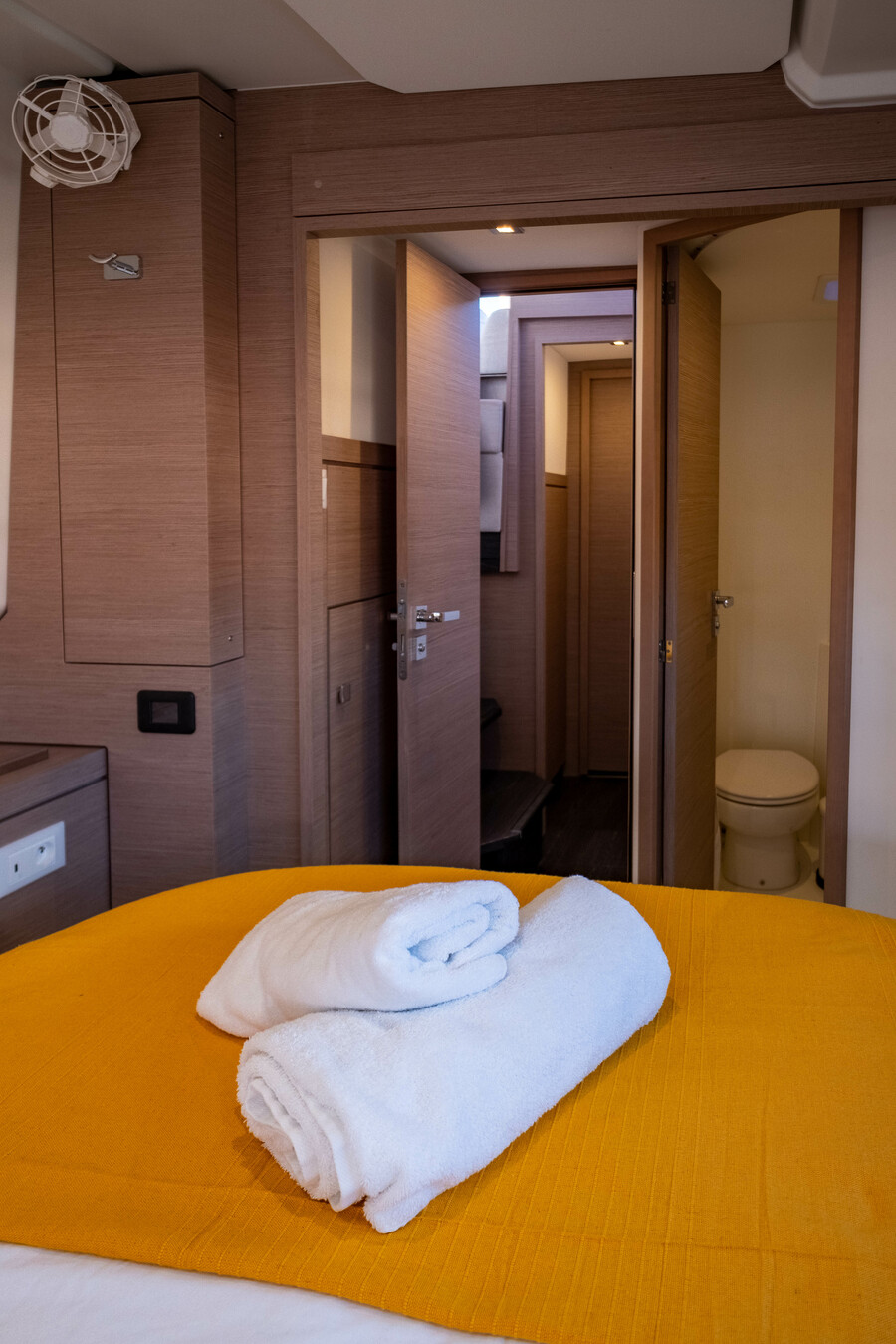 Fountaine Pajot Isla 40 — photo 104