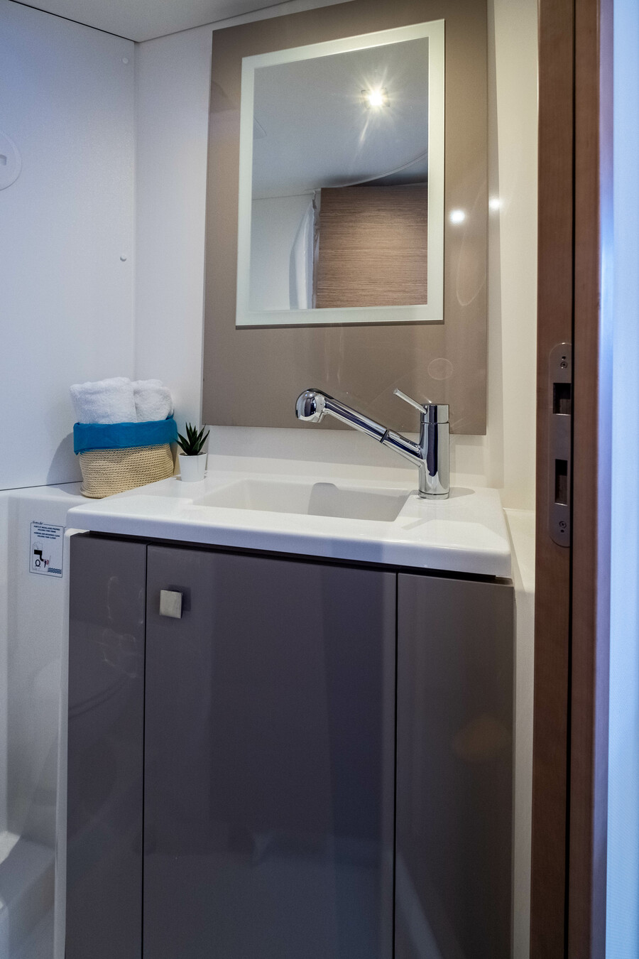 Fountaine Pajot Isla 40 — photo 93