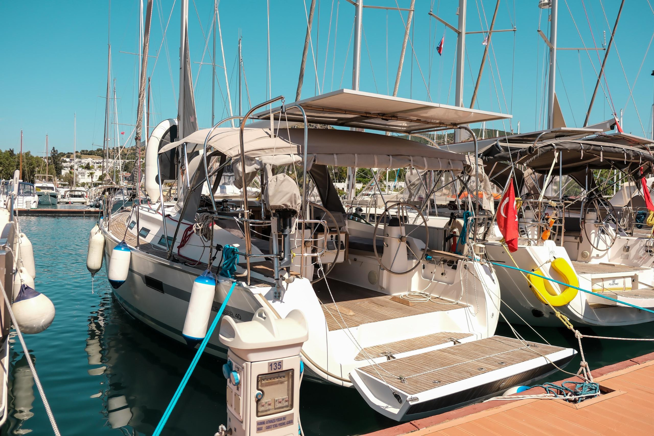 Bavaria Cruiser 40 — photo 6