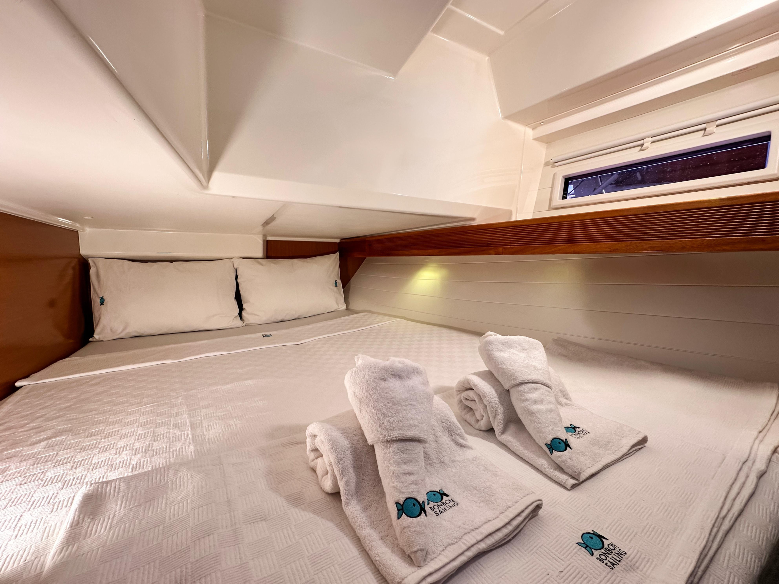 Bavaria Cruiser 40 — photo 15