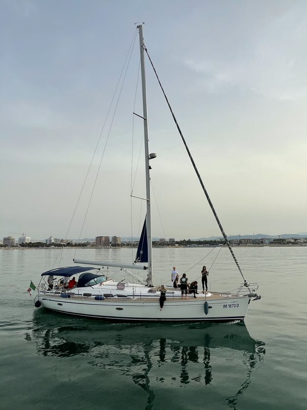 Bavaria 51 Cruiser — photo 3