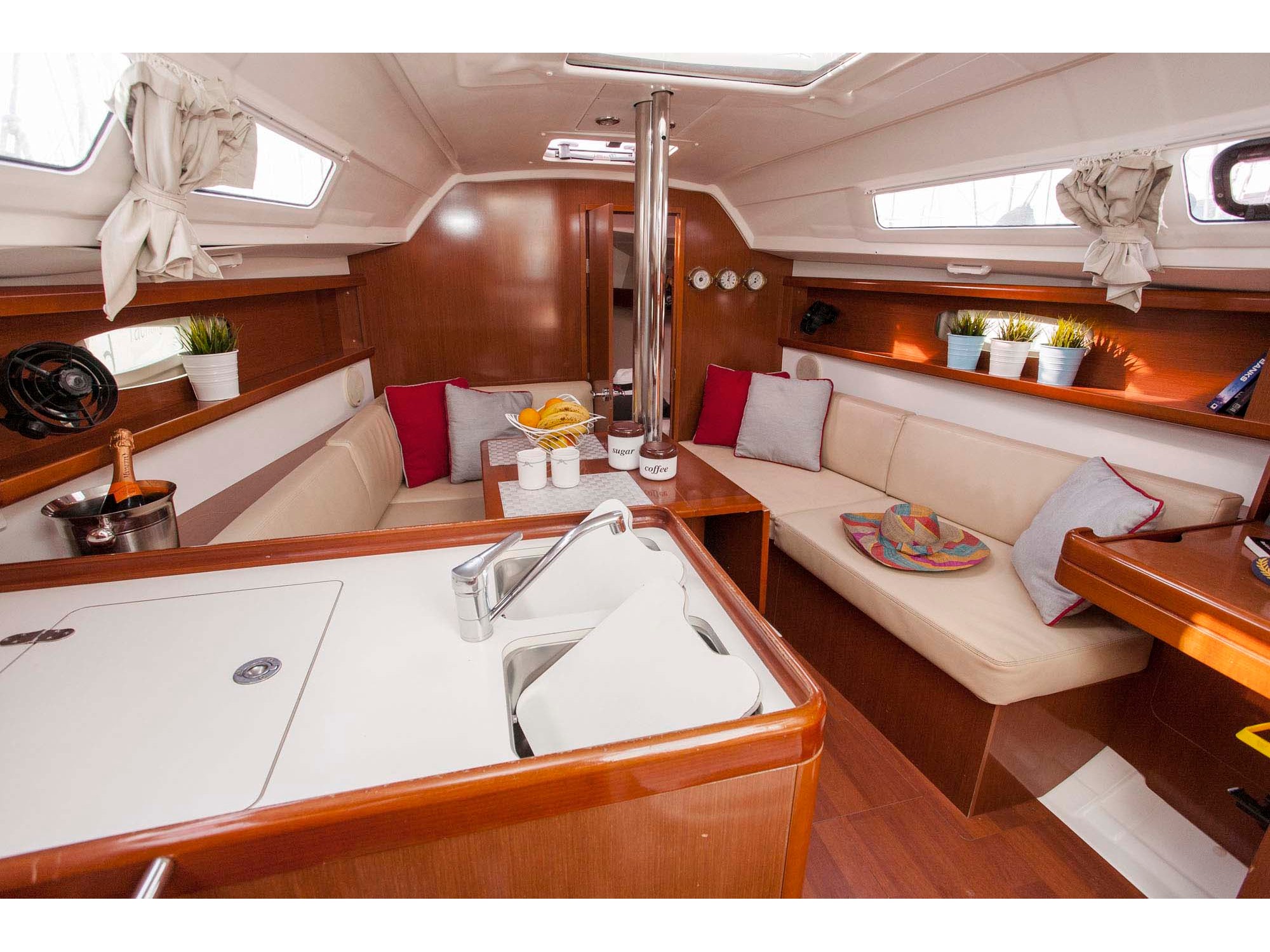 Oceanis 31 — photo 6