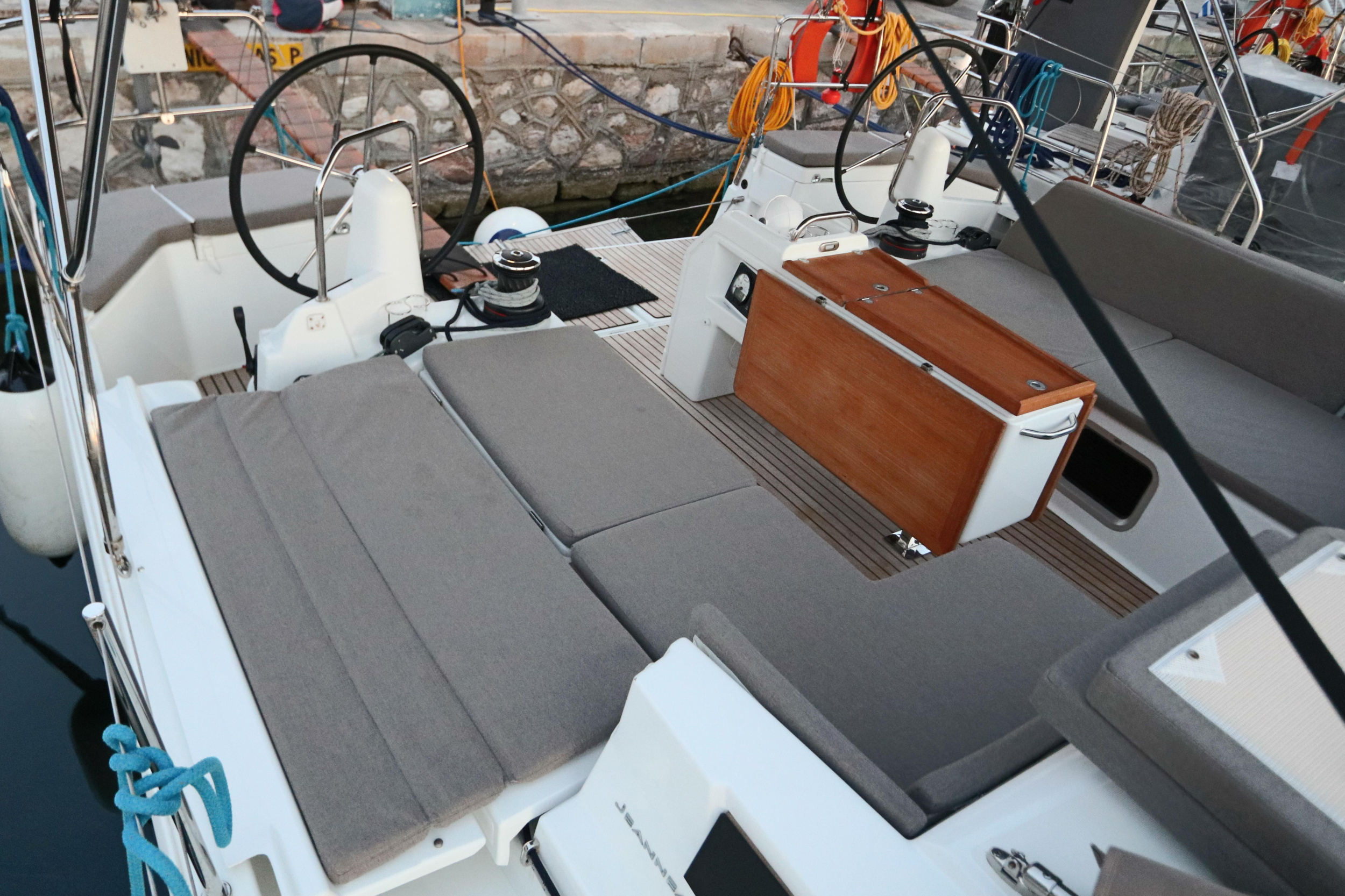 Sun Odyssey 490 — photo 5