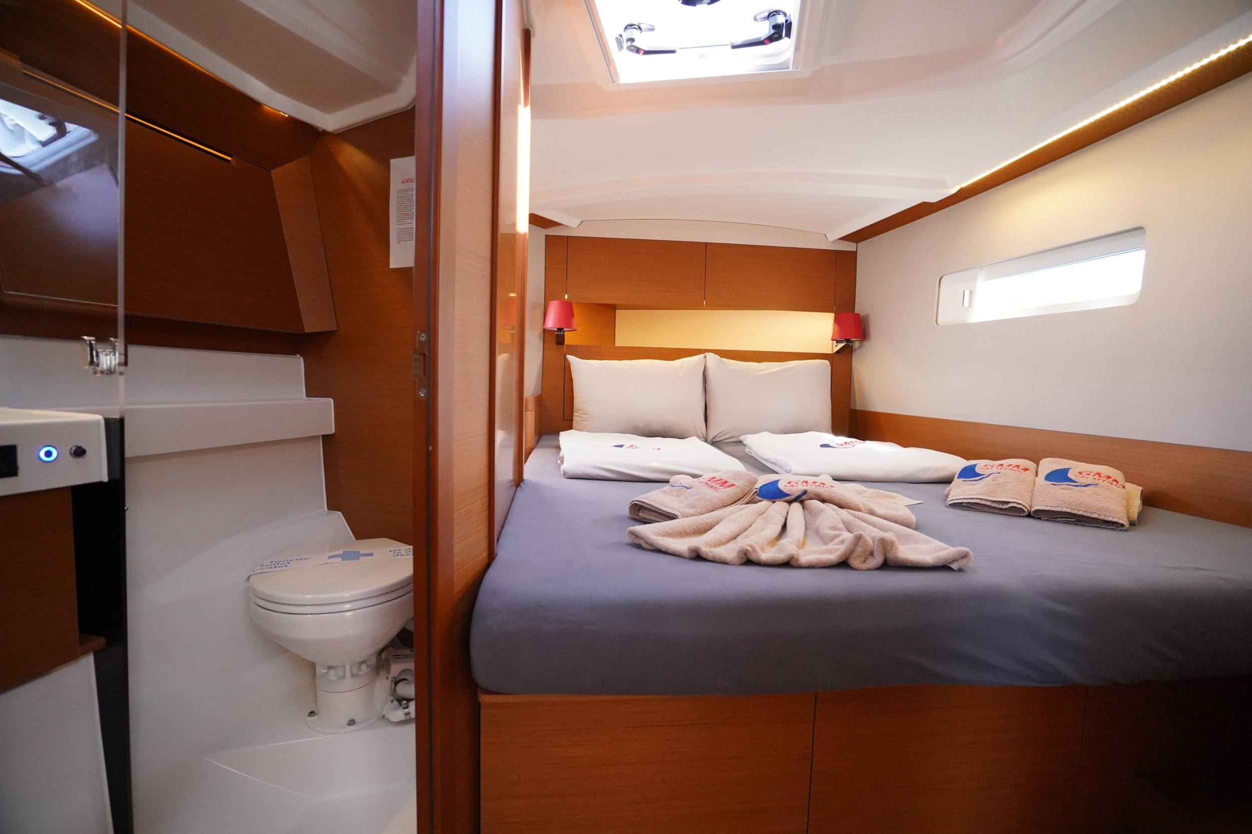 Sun Odyssey 410 — photo 23