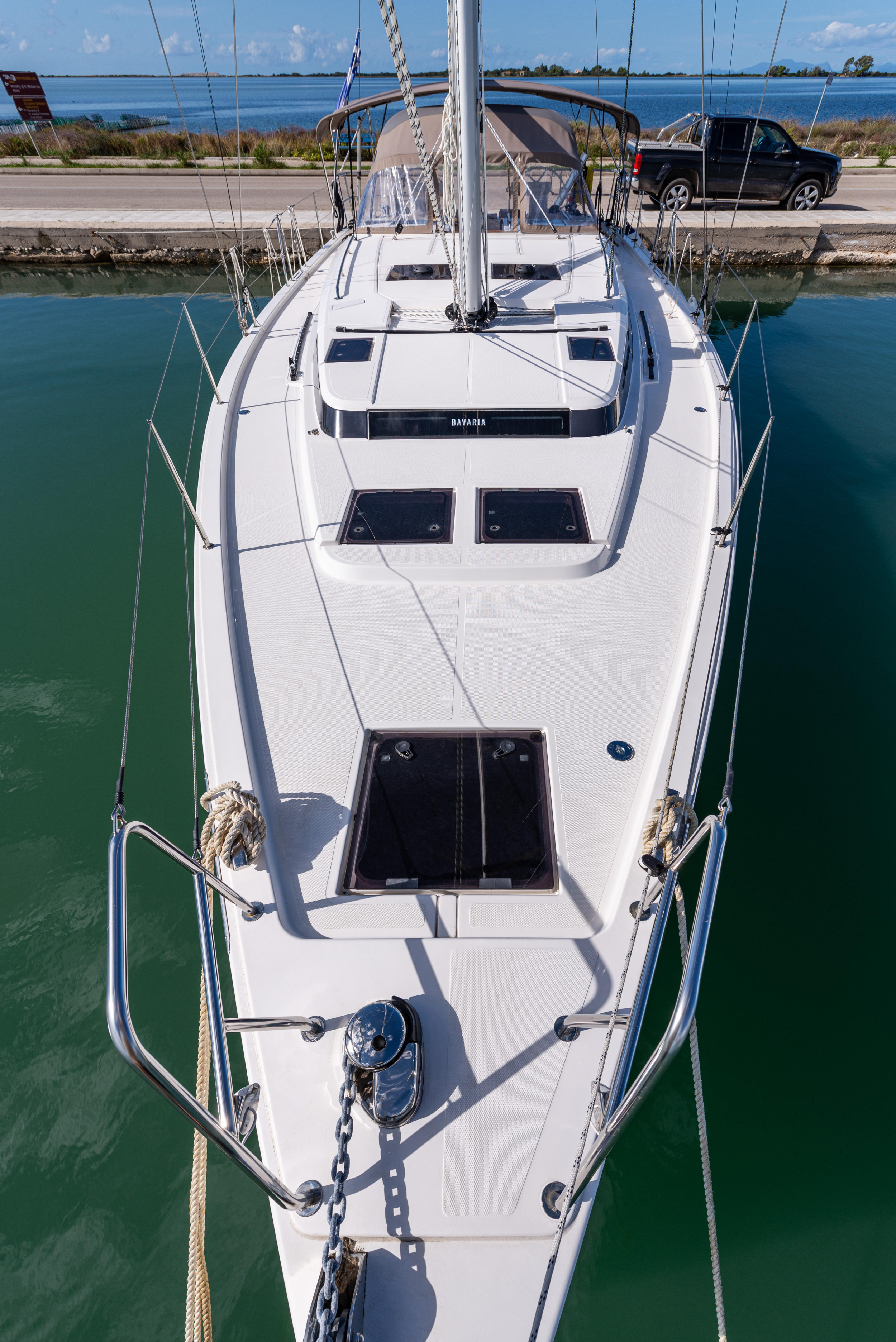 Bavaria C45 — photo 23