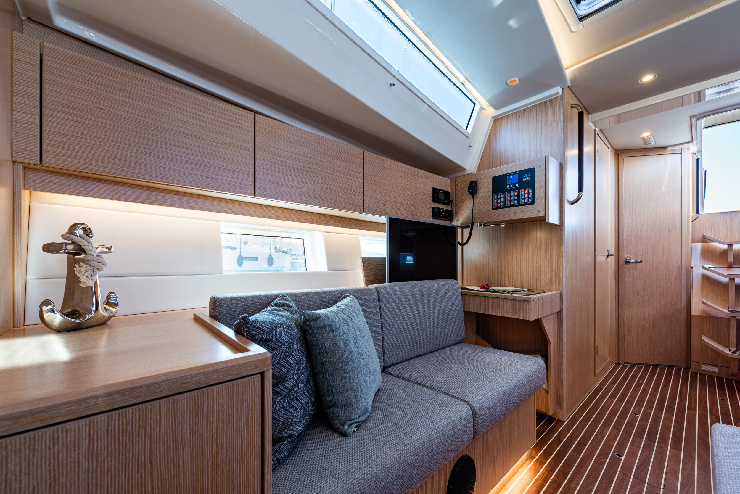 Bavaria C45 — photo 20