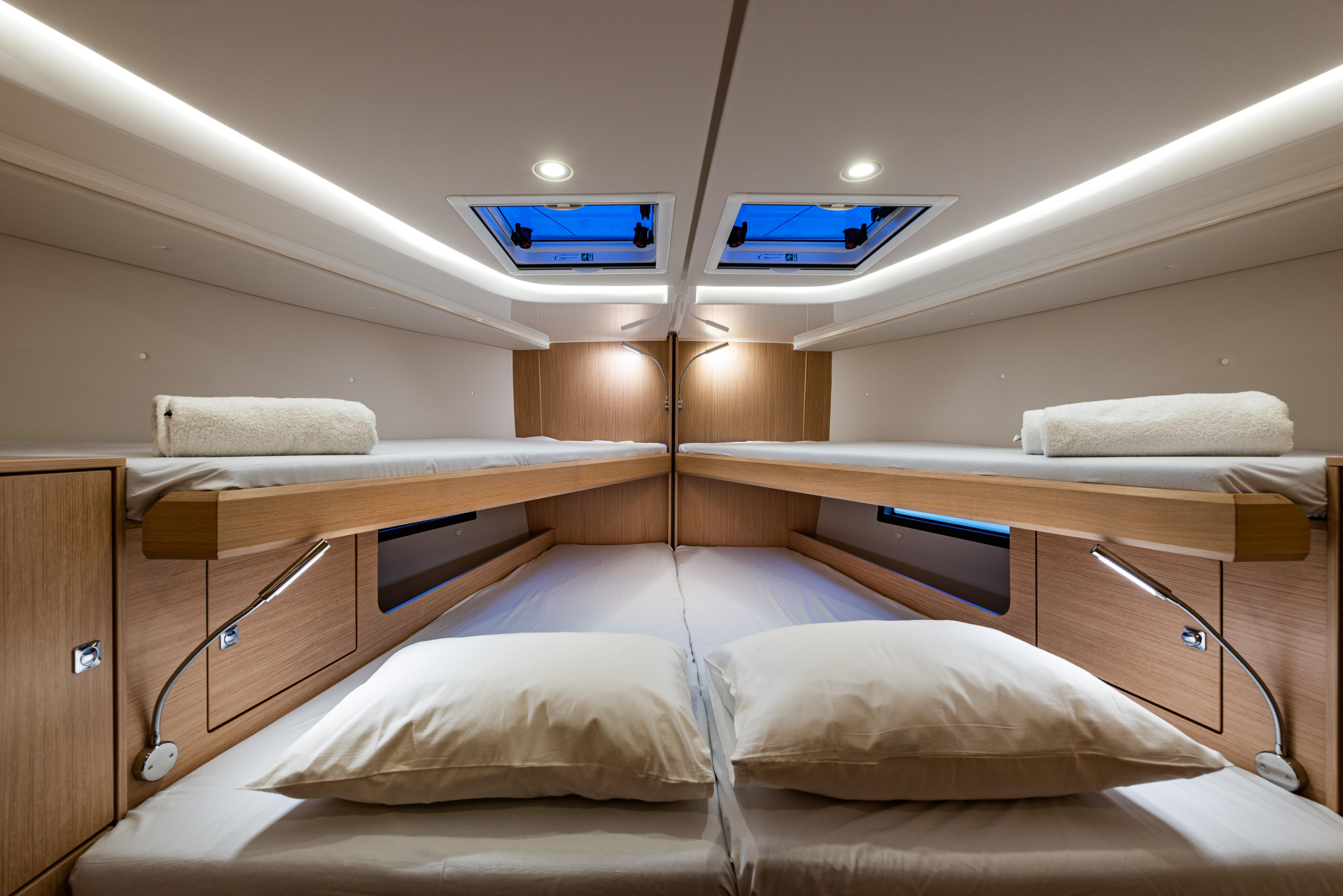 Bavaria C45 — photo 10