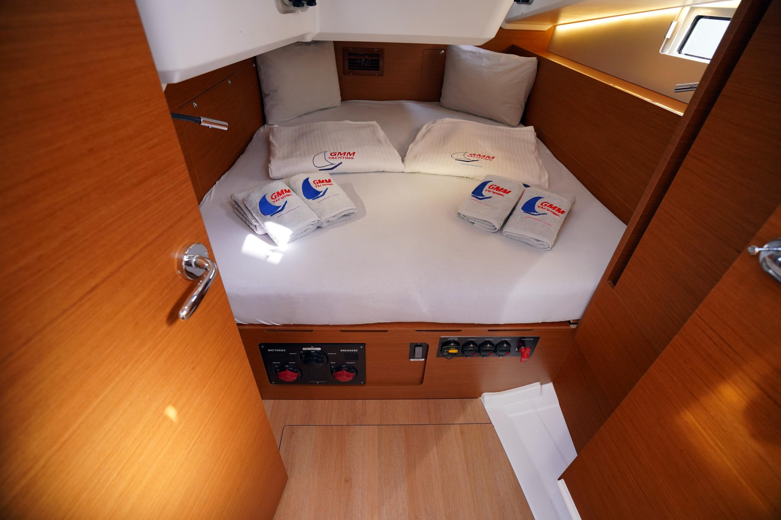 Sun Odyssey 490 — photo 24