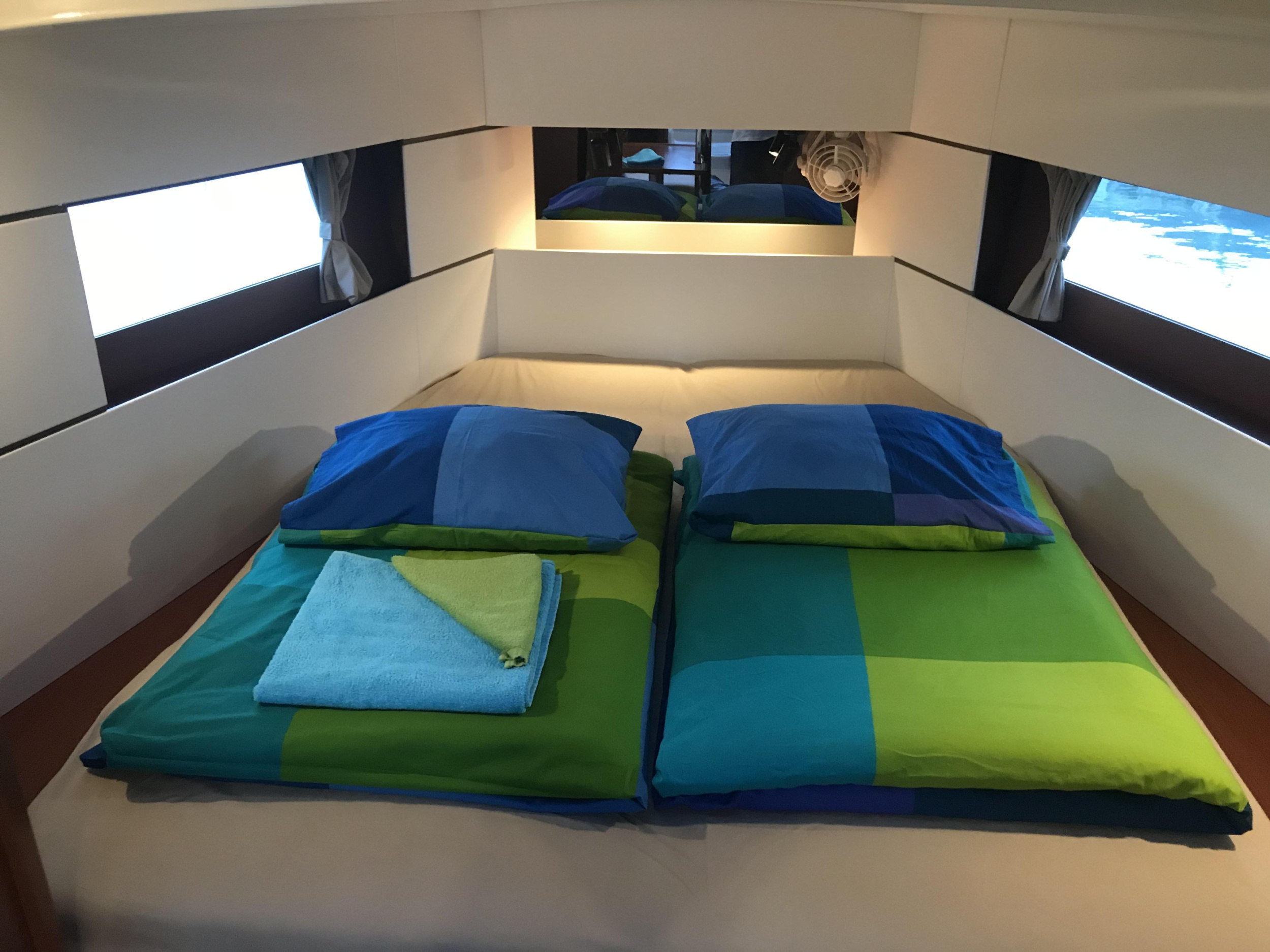 Oceanis 38.1 — photo 5