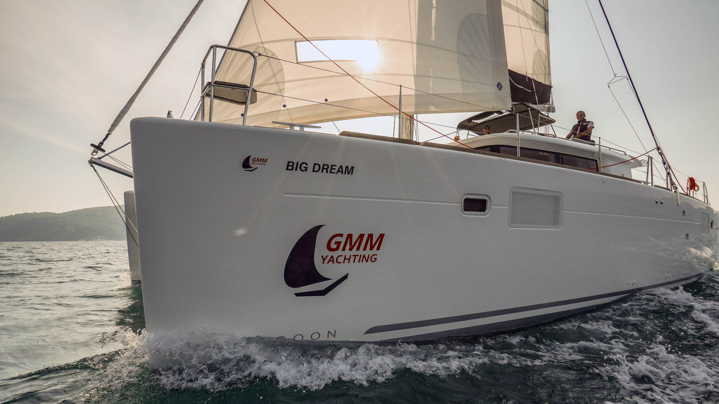 Lagoon 450F — photo 17