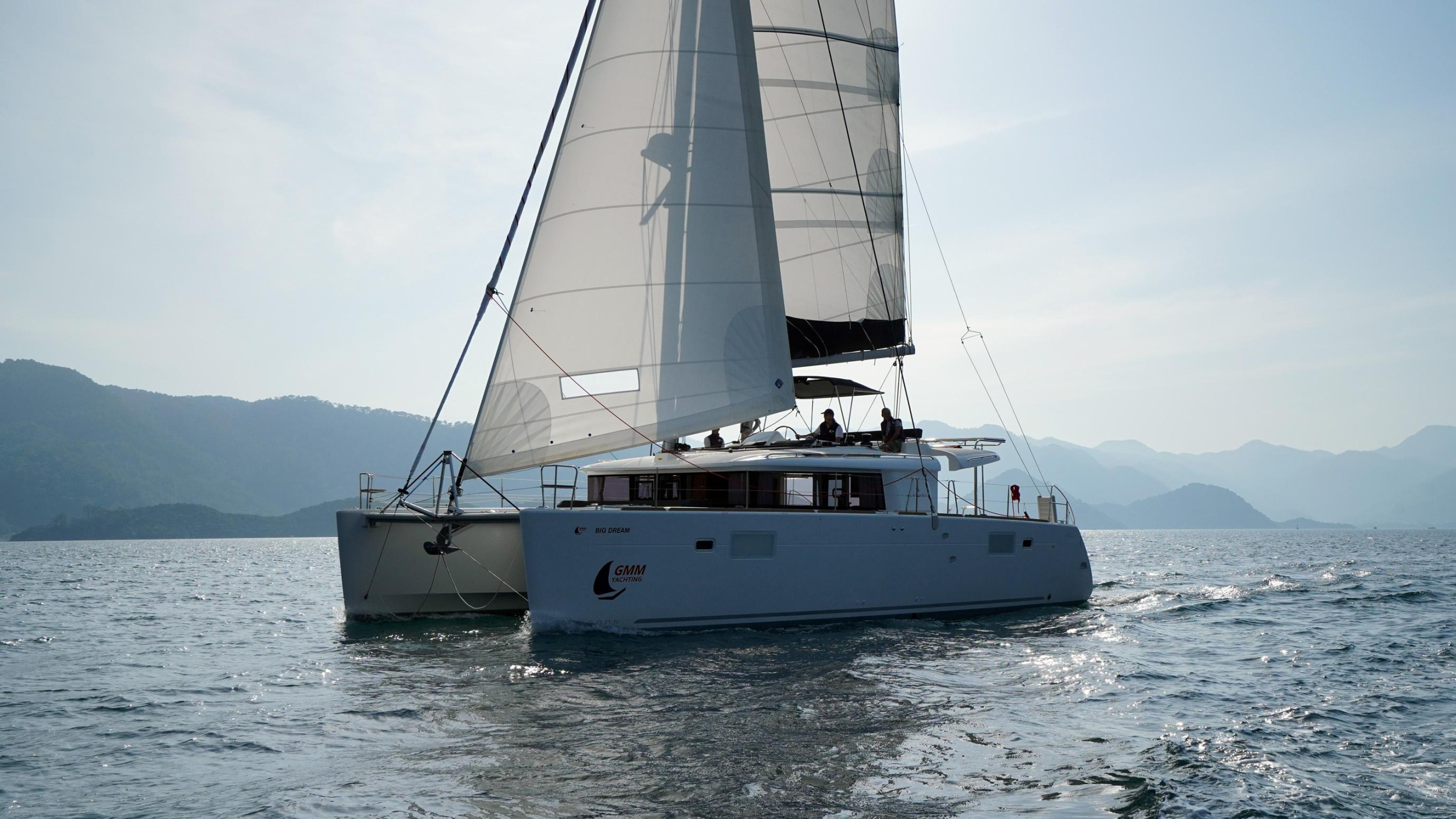 Lagoon 450F — photo 15