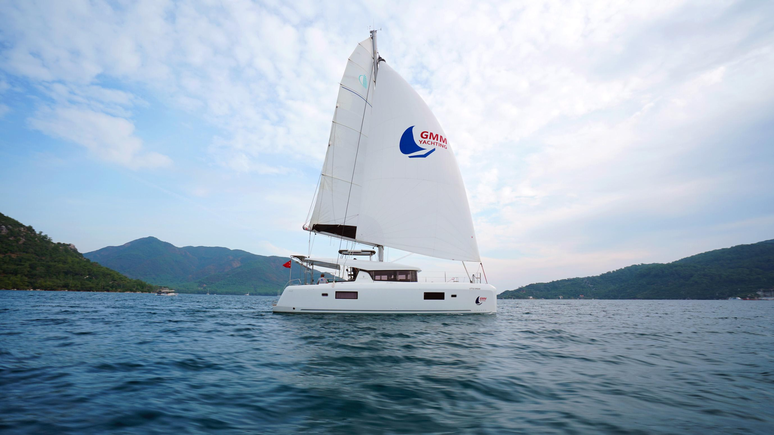 Lagoon 42 — photo 25
