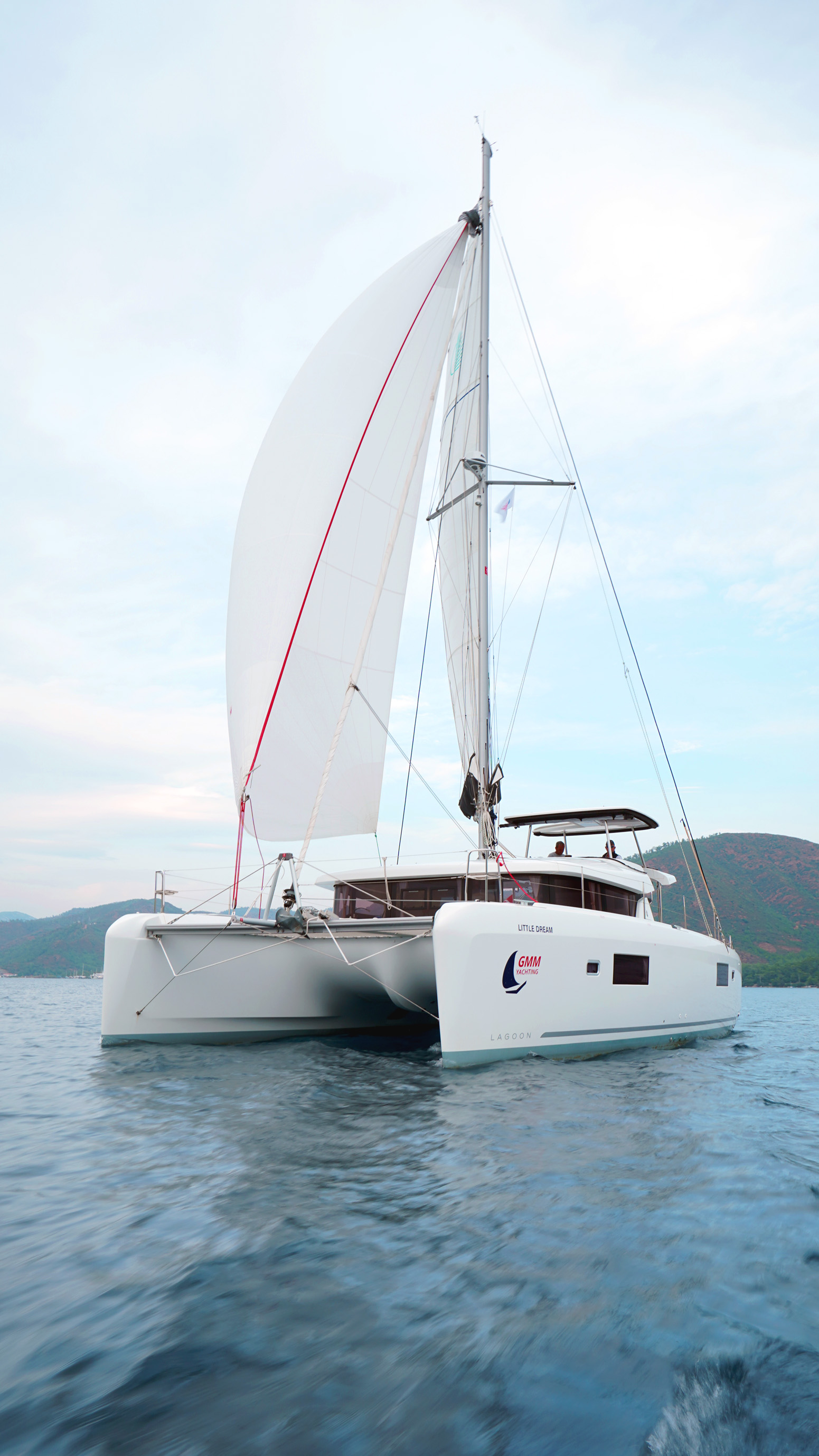 Lagoon 42 — photo 17
