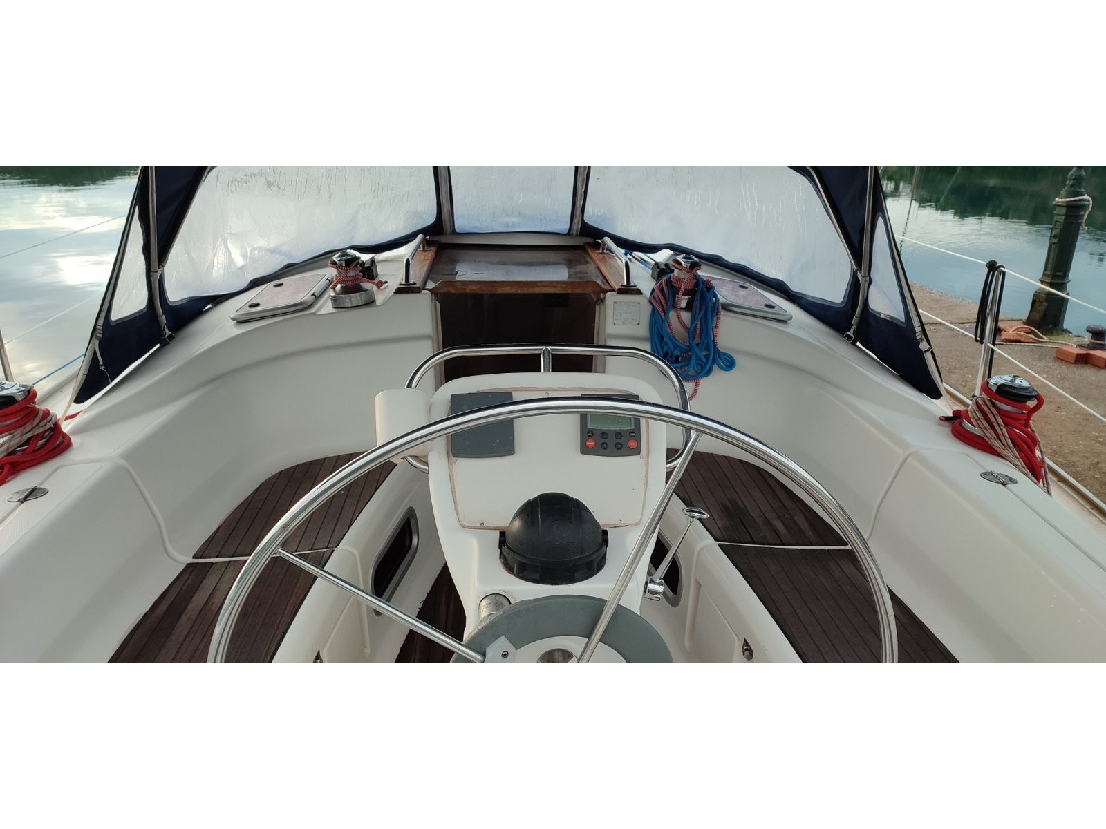 Bavaria 38 Cruiser — photo 8