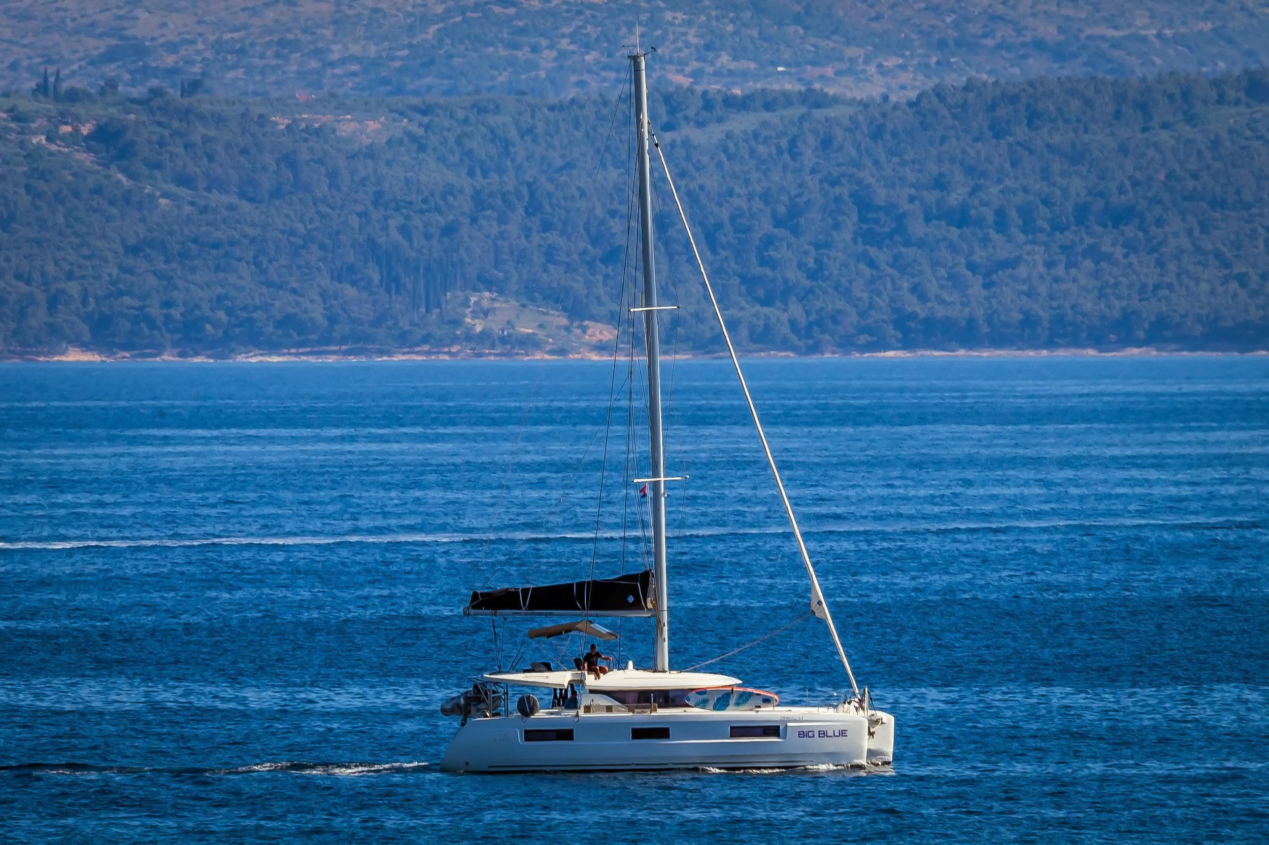 Lagoon 46 — photo 25