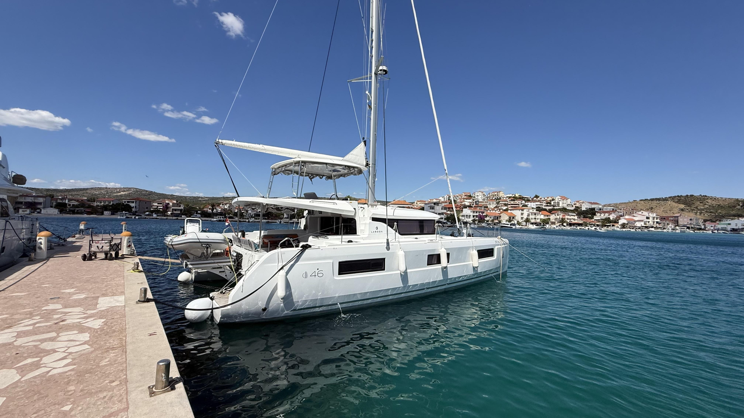 Lagoon 46 — photo 21