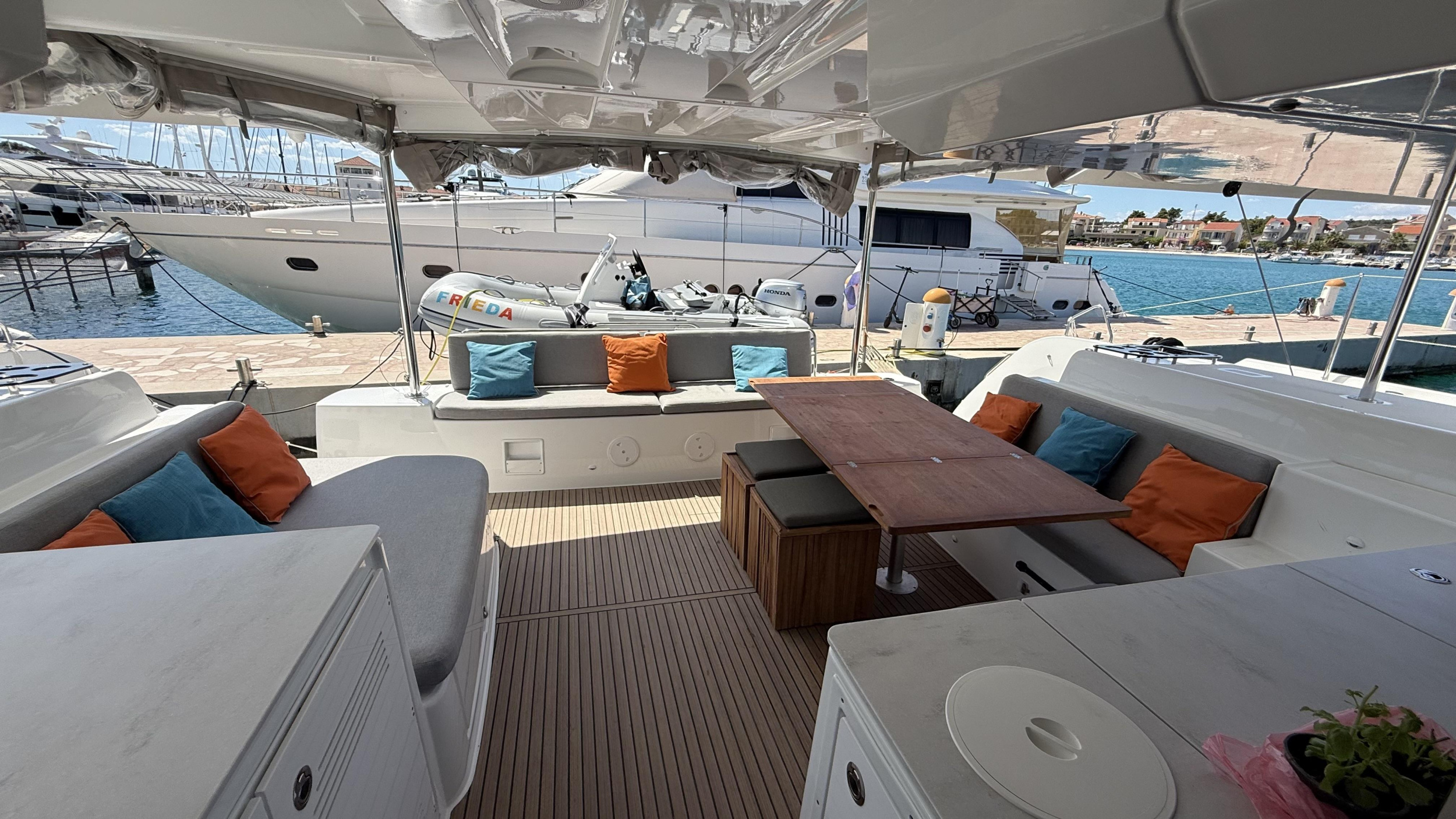 Lagoon 46 — photo 20