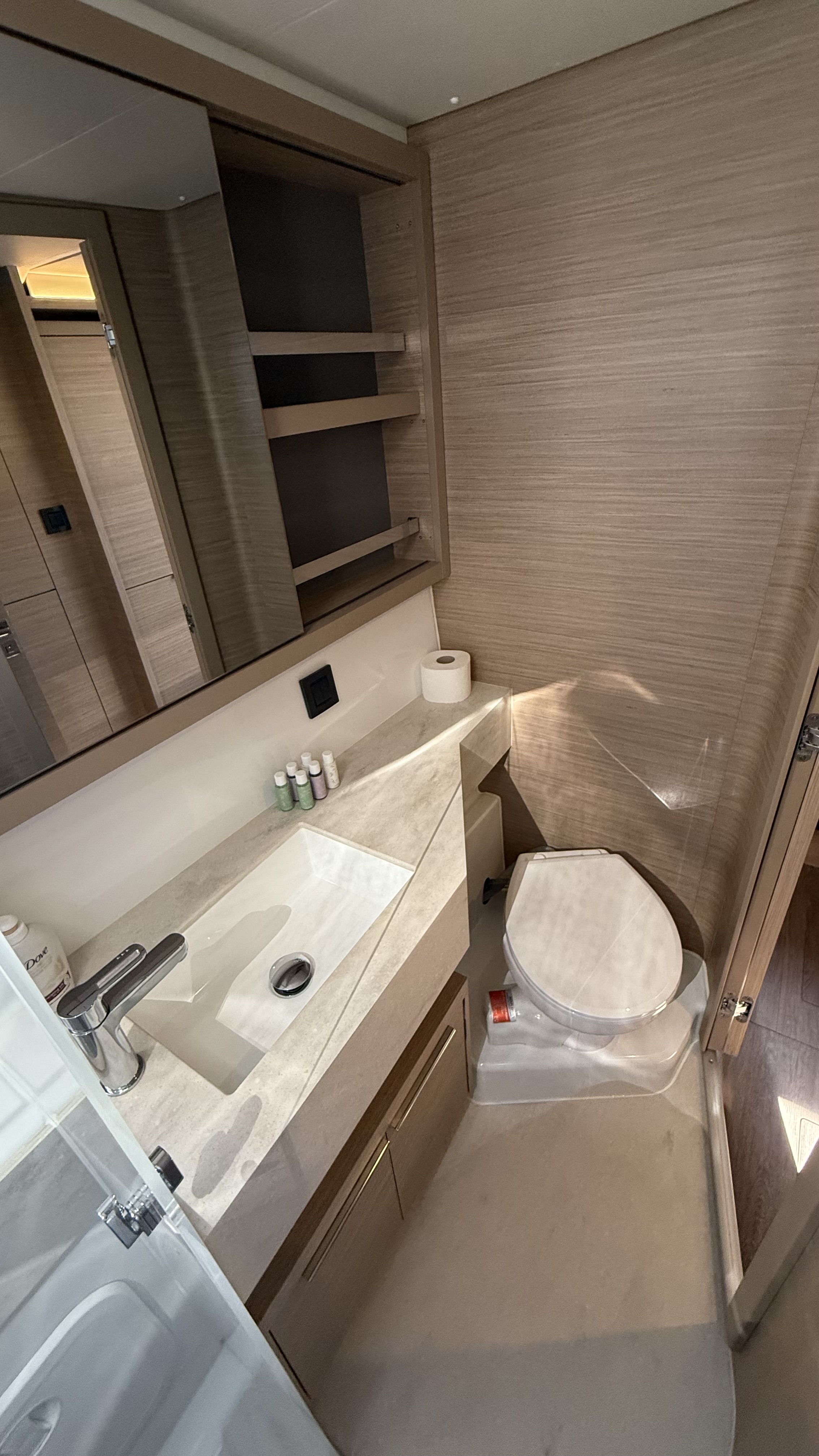 Lagoon 46 — photo 19
