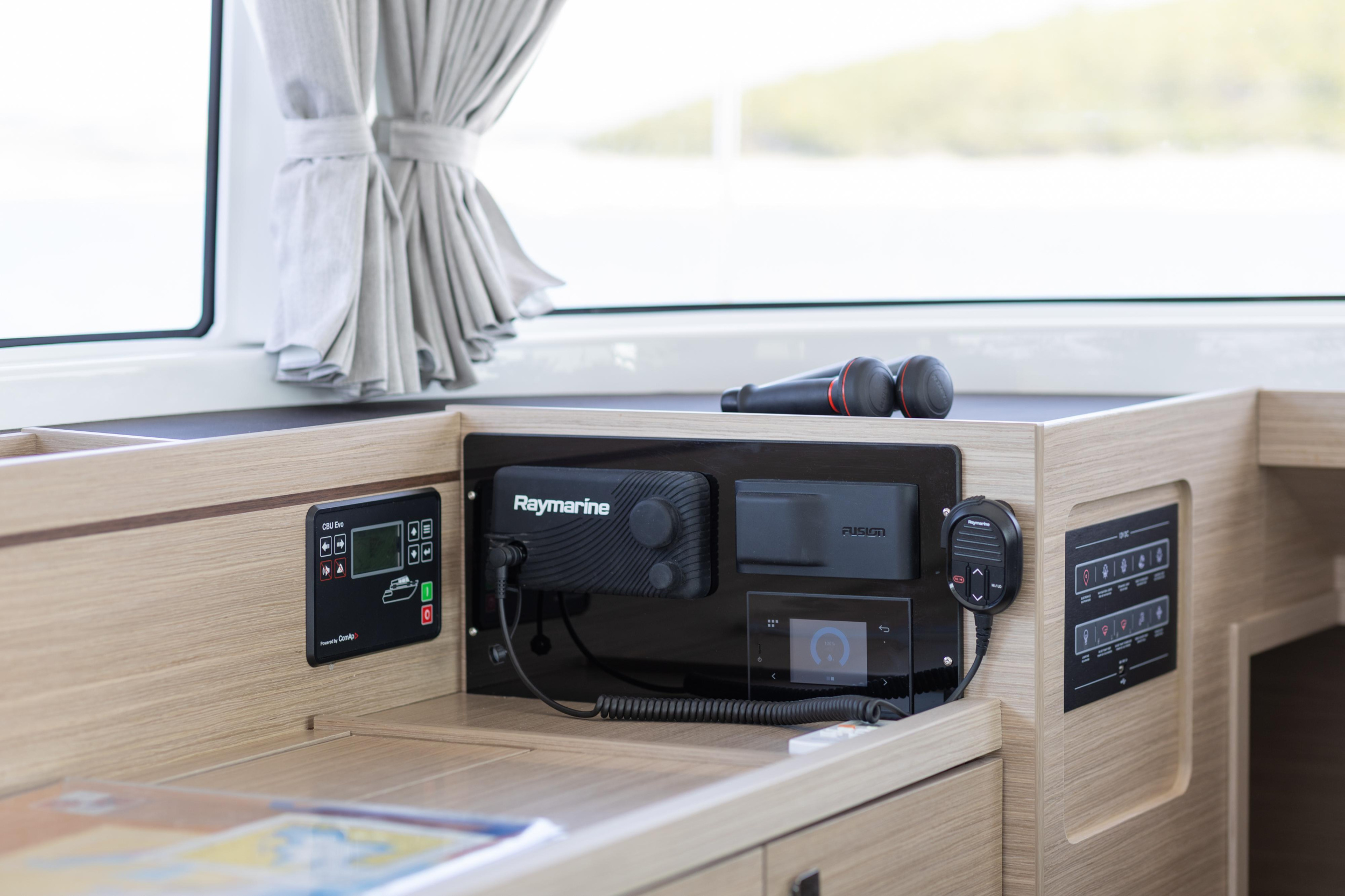 Lagoon 43 — photo 16