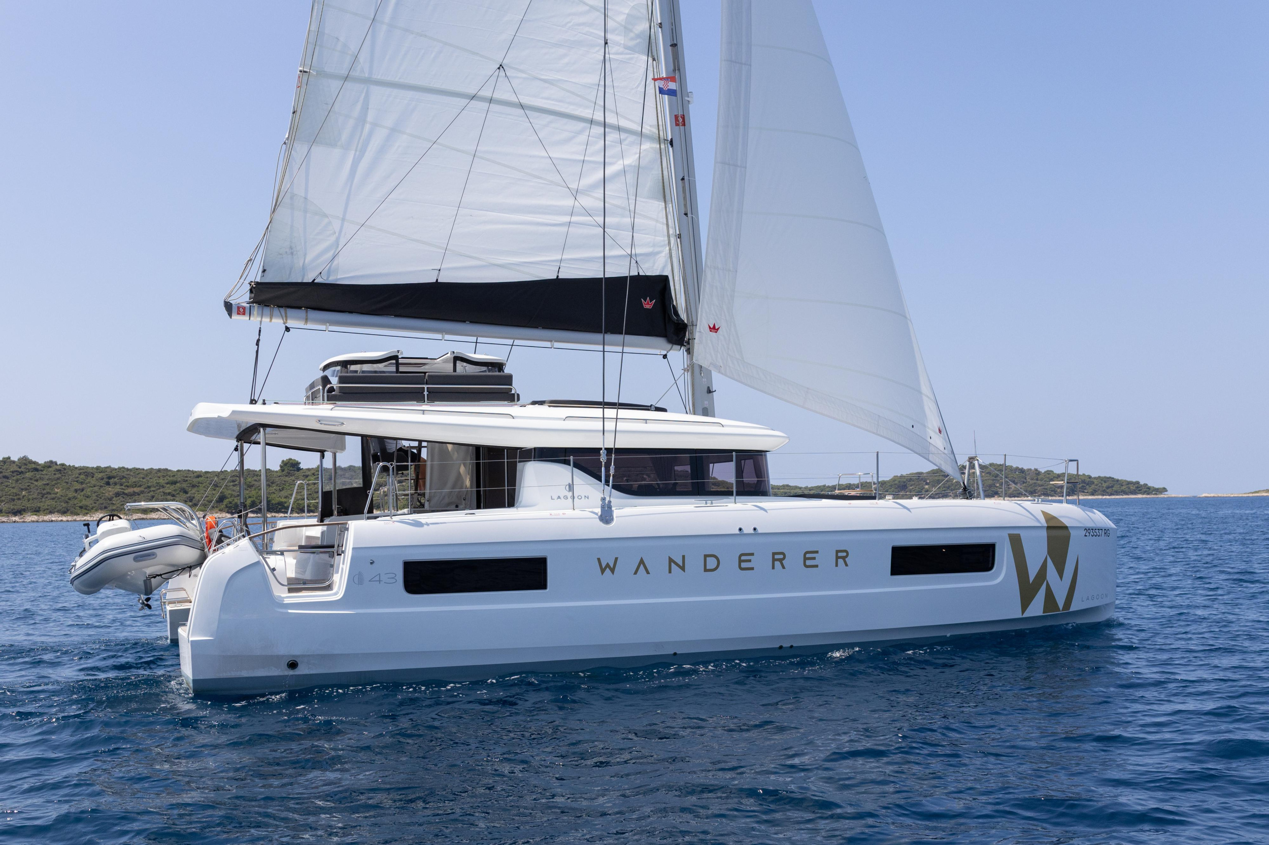Lagoon 43 — photo 32
