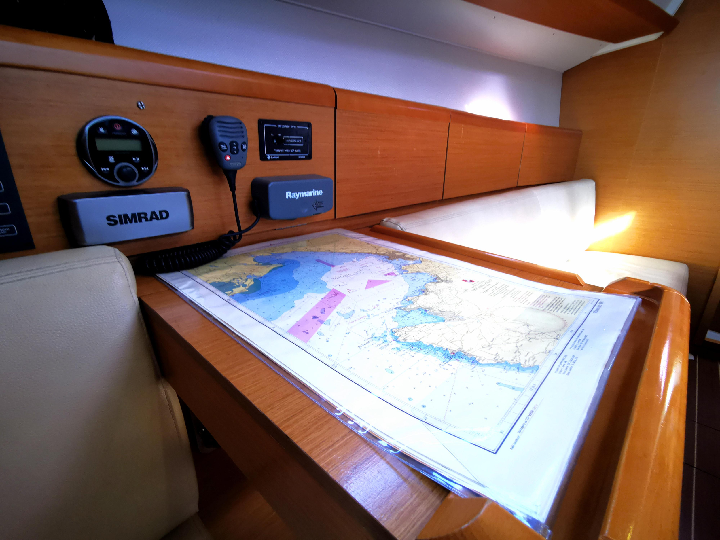 Sun Odyssey 33i — photo 15