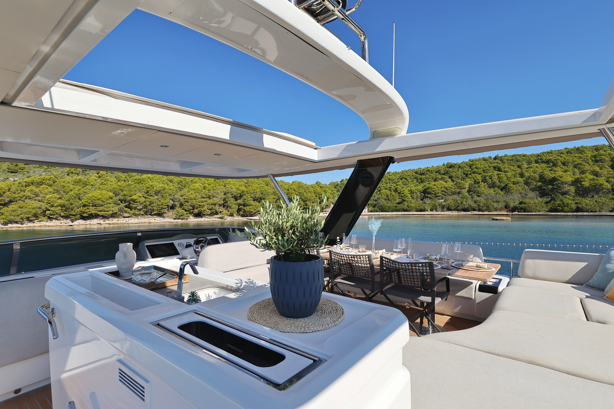 Lagoon Sixty 7 — photo 21