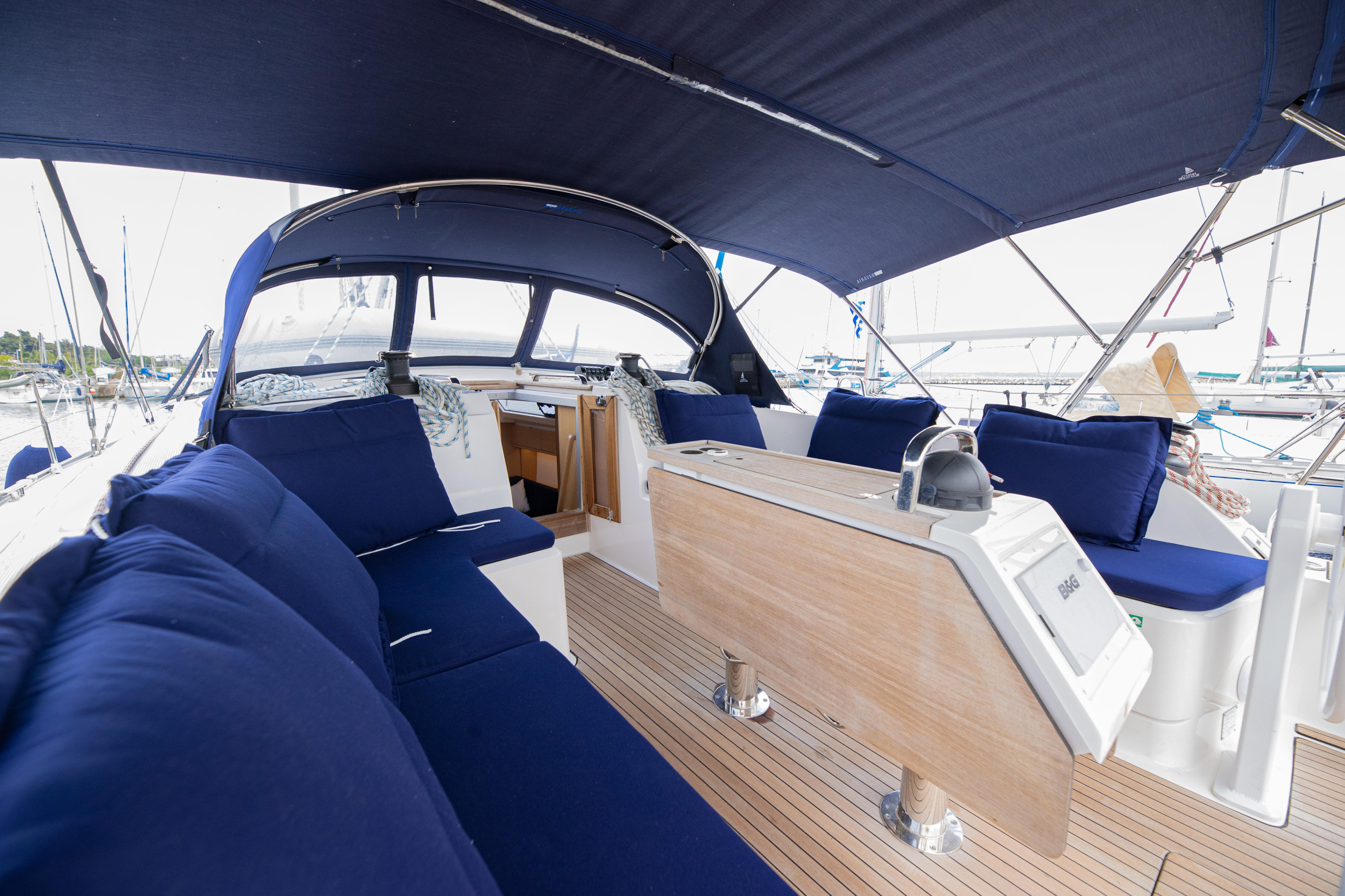 Bavaria Cruiser 46 — photo 8