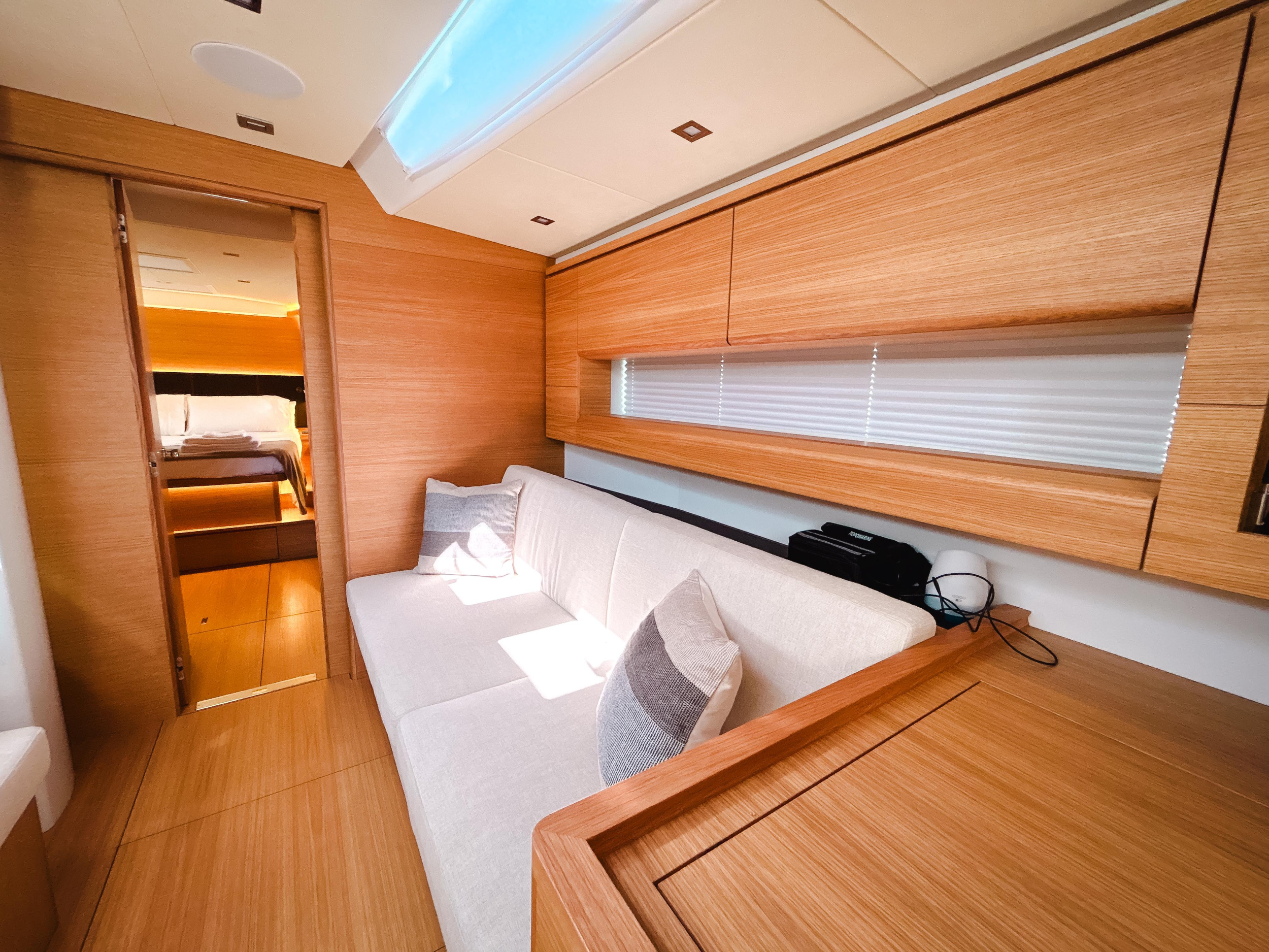 Solaris 50 — photo 18