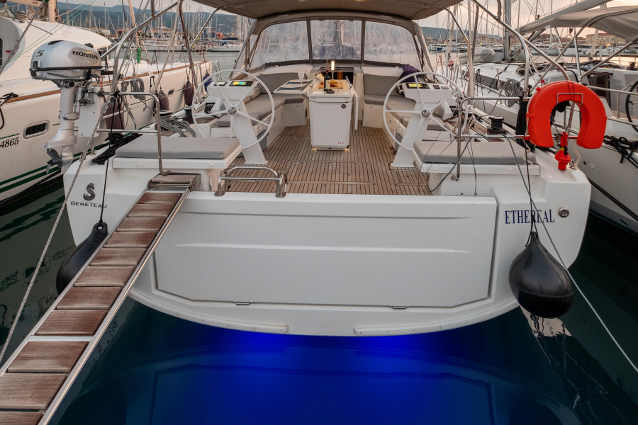 Oceanis 46.1 — photo 10