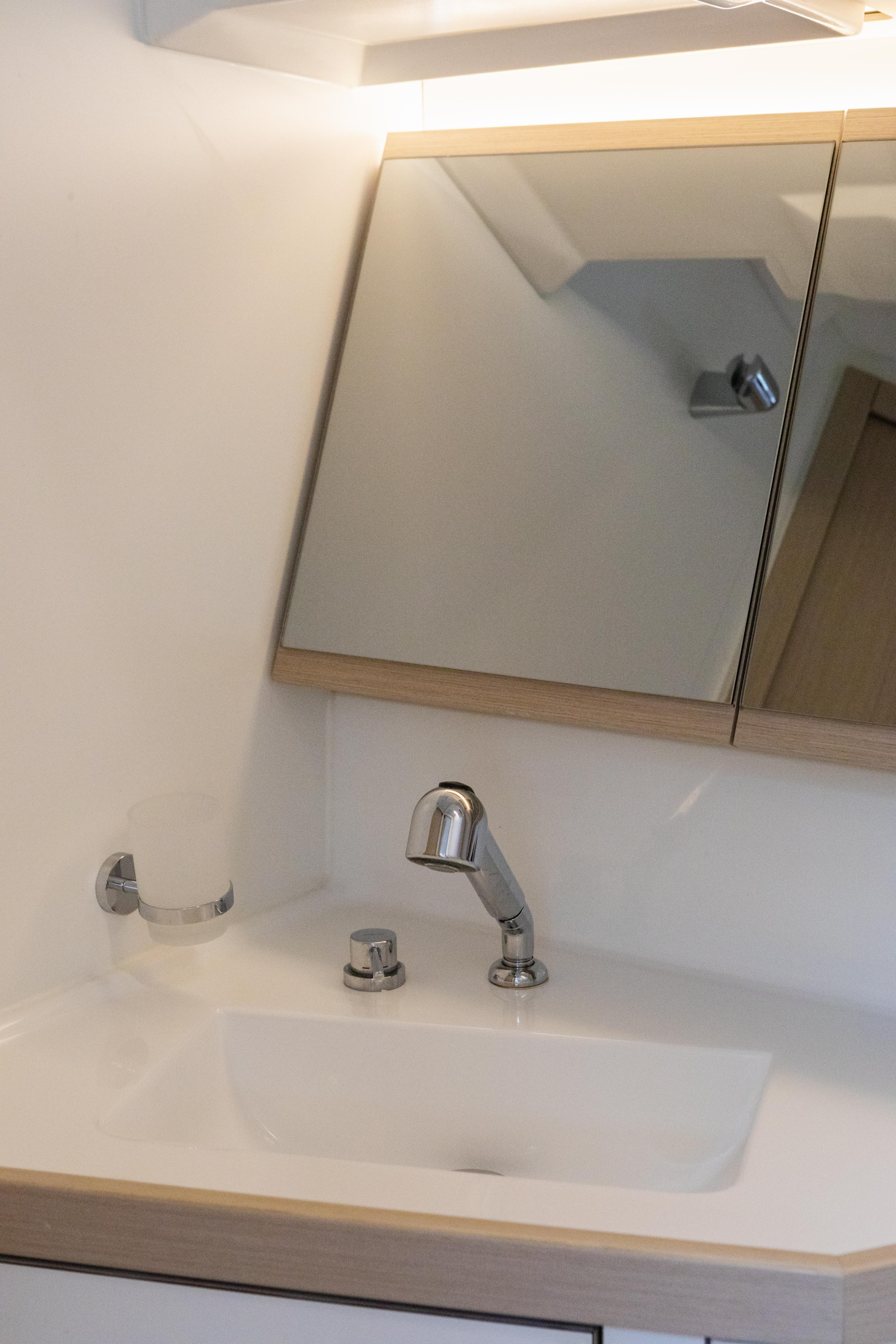 Oceanis 46.1 — photo 17