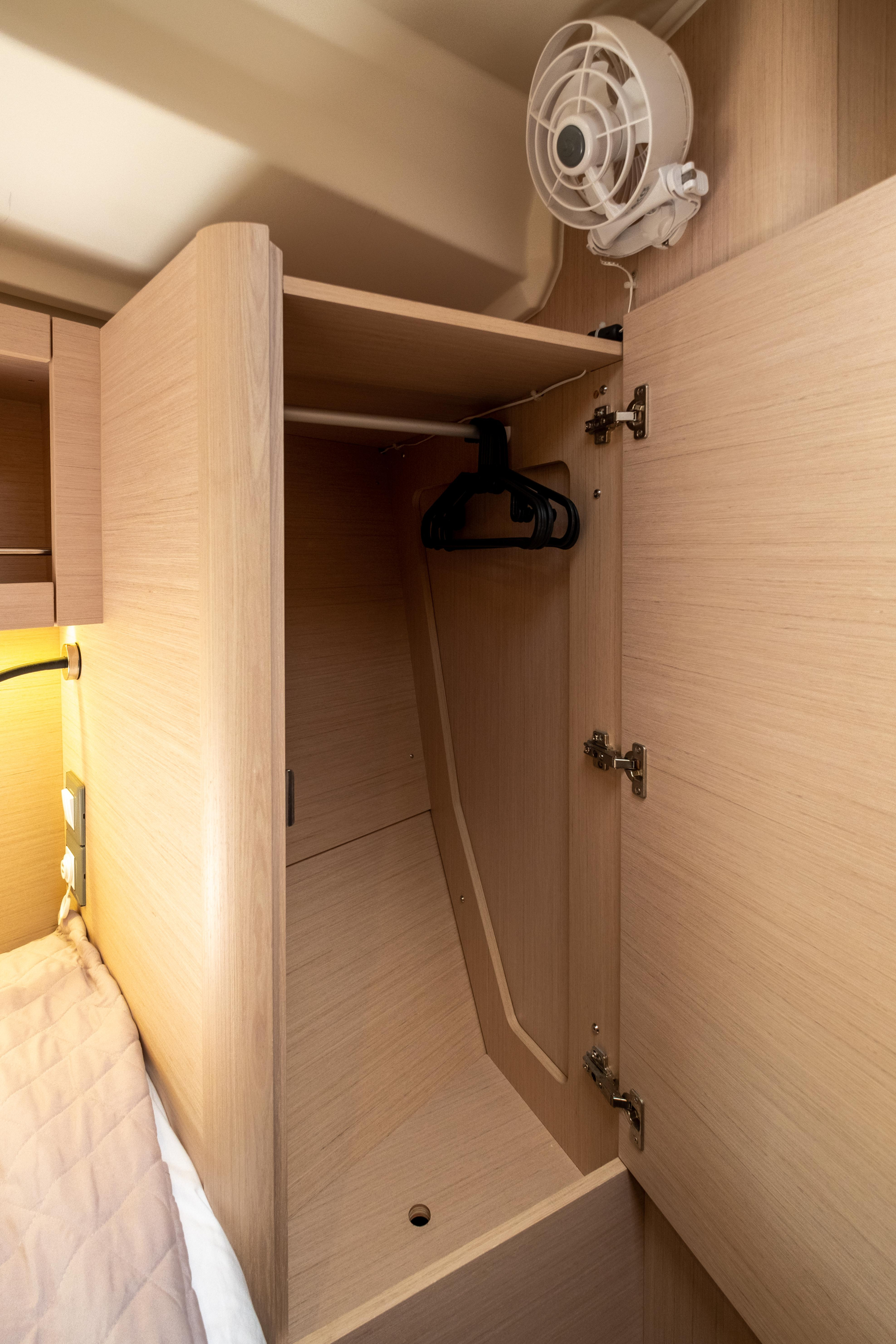 Oceanis 46.1 — photo 24