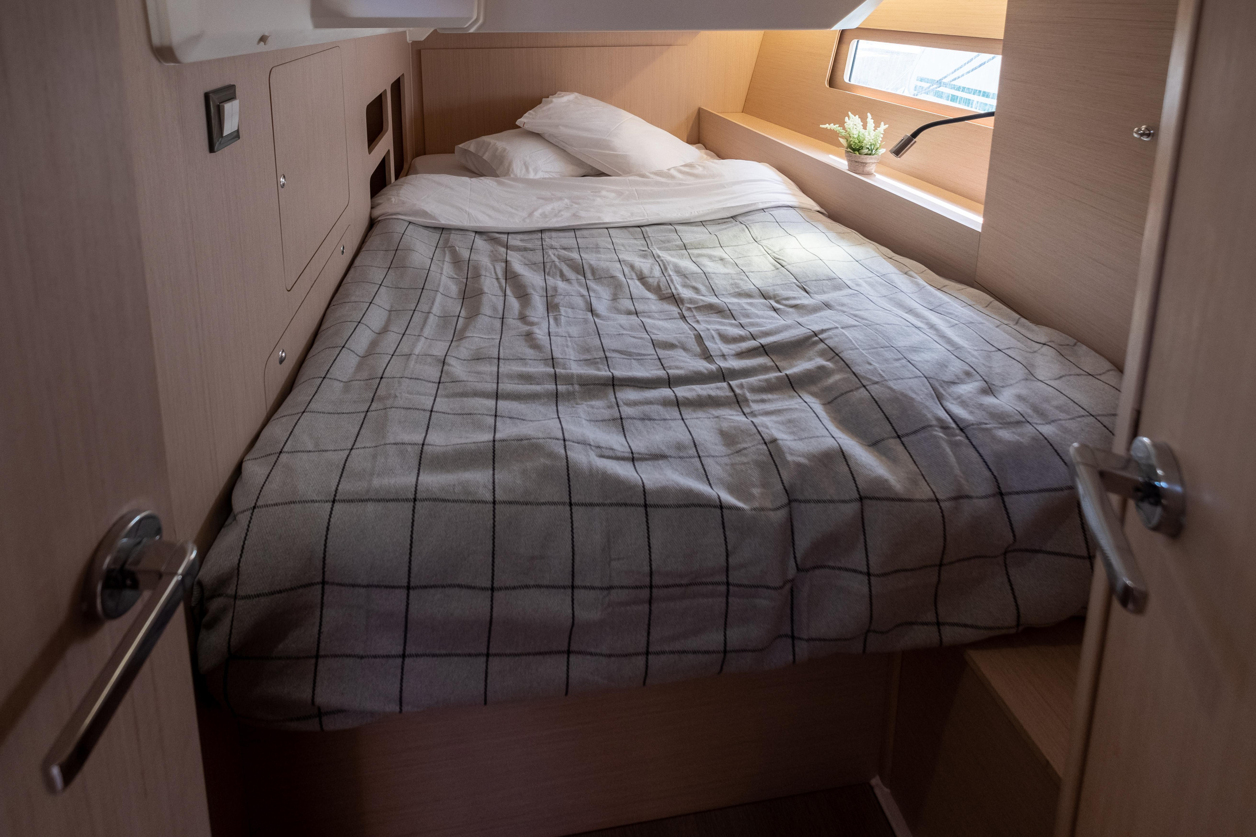 Oceanis 46.1 — photo 29