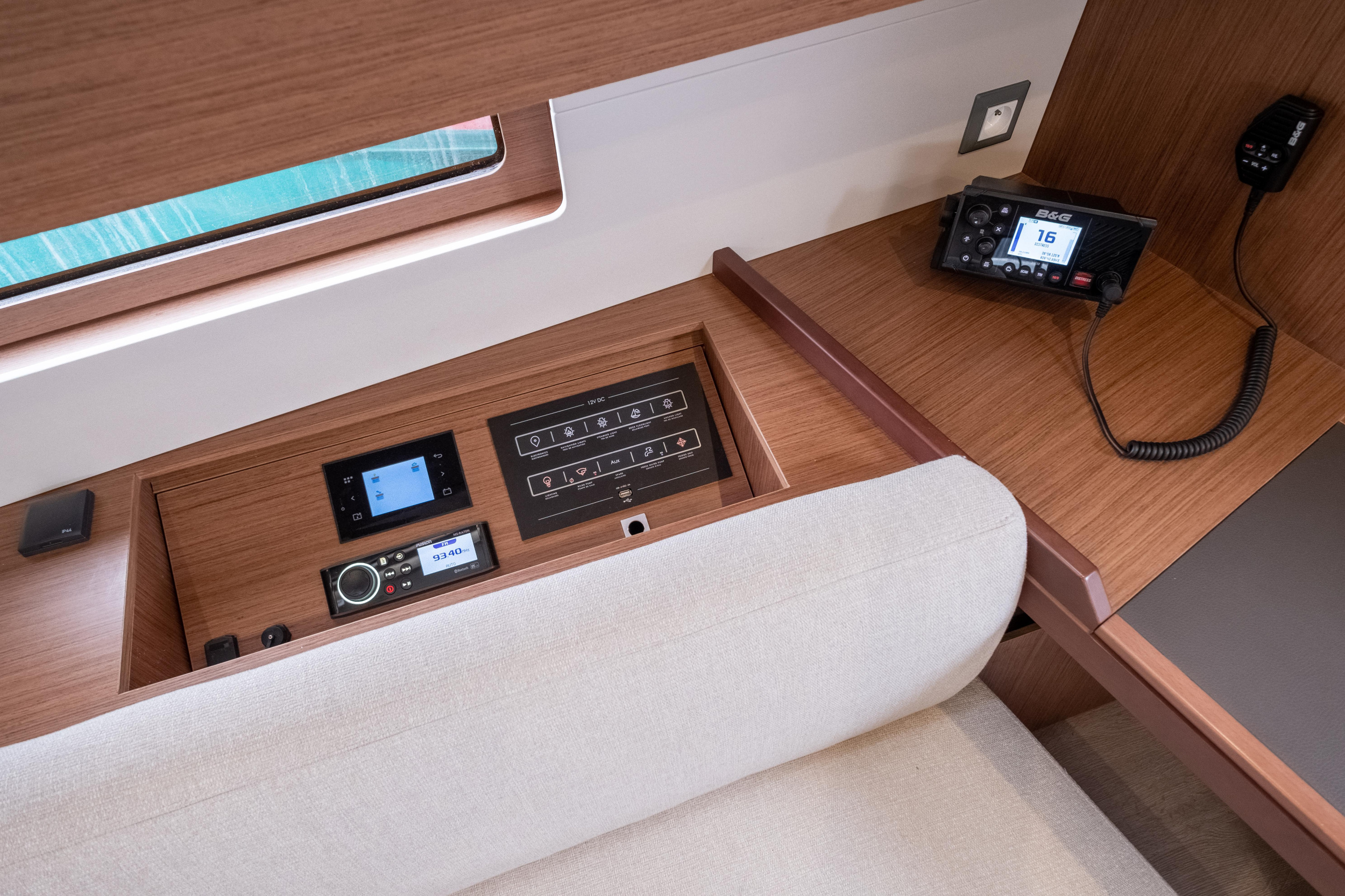Oceanis 46.1 — photo 7