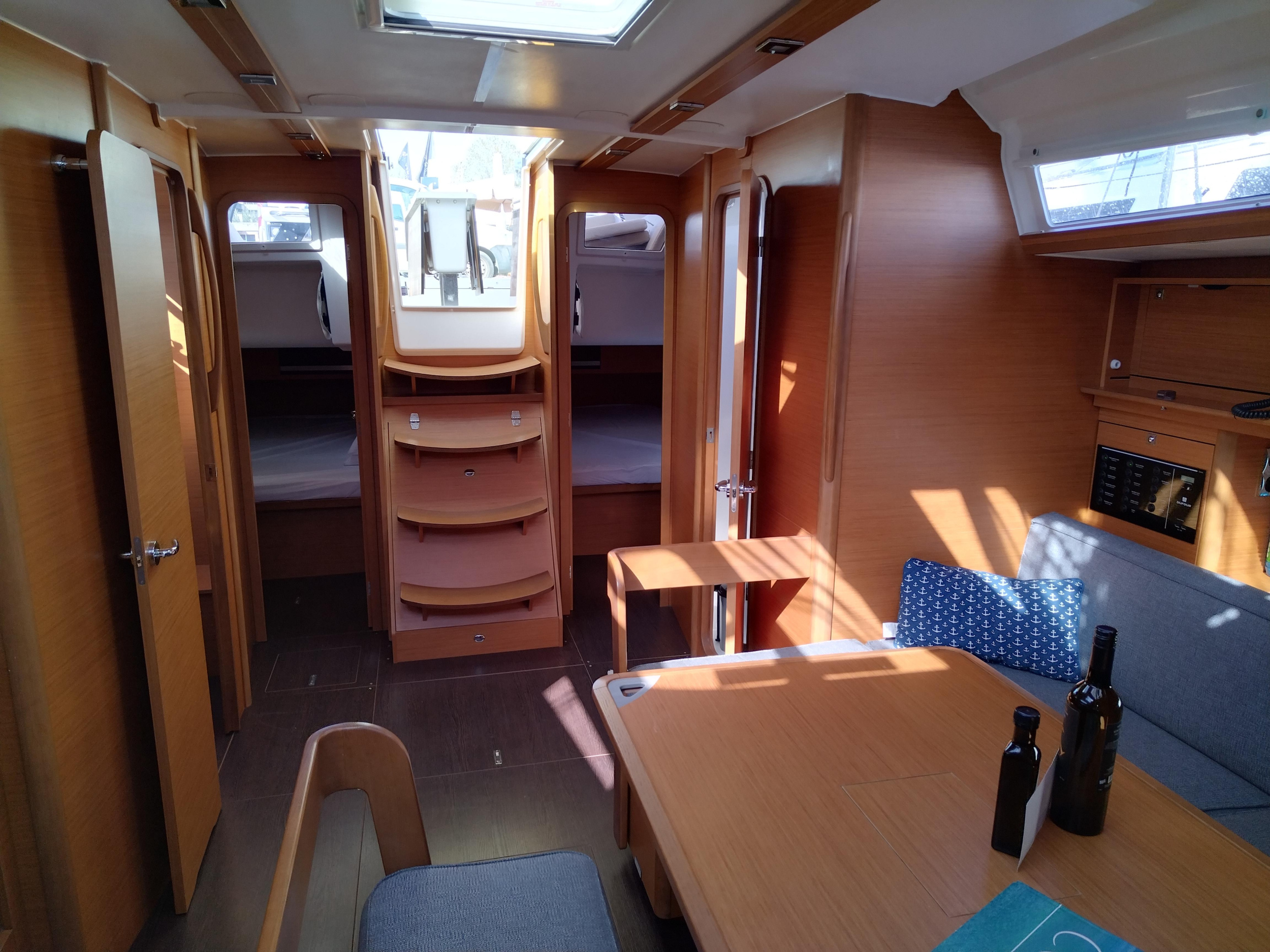 Dufour 430 — photo 24