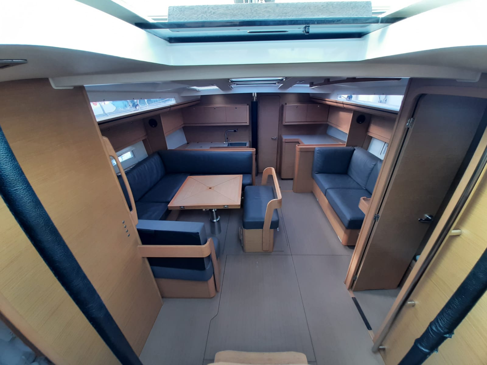 Dufour 520 Grand Large — photo 2